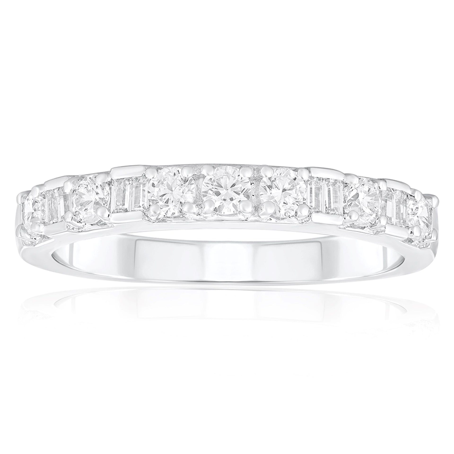 Diamond Wedding Band in 10K White Gold (1/2 ct. tw.)