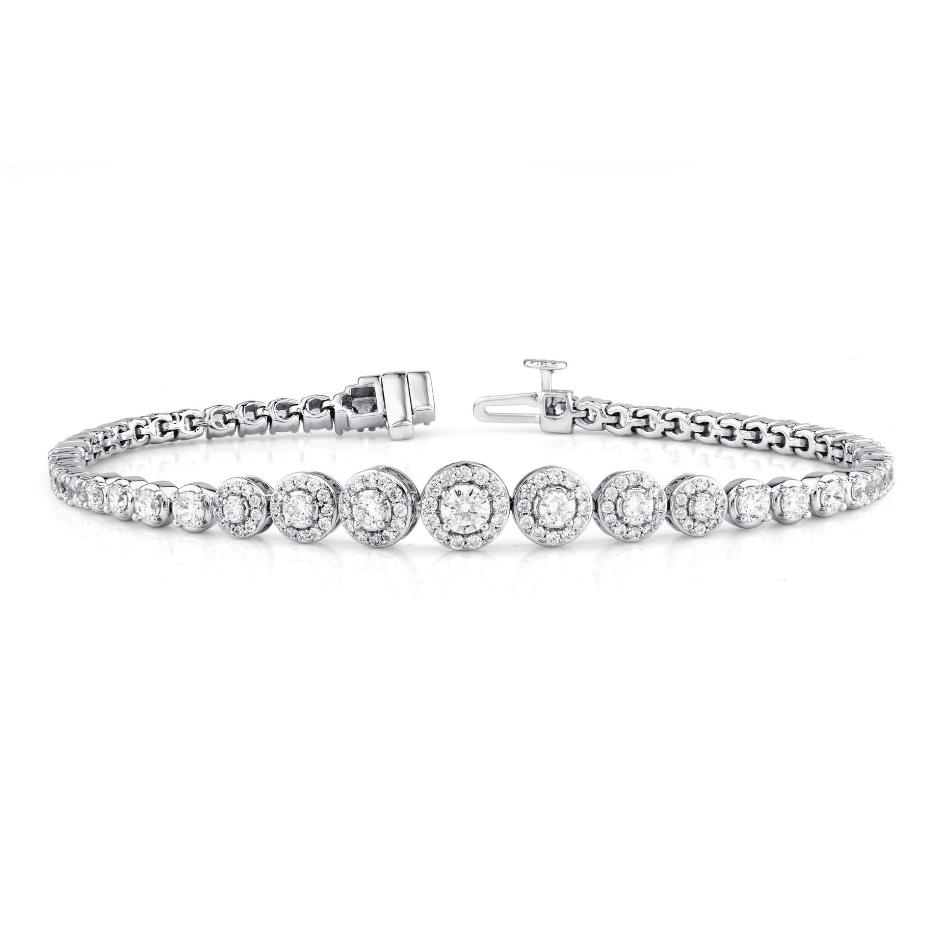 Lab Grown Diamond Bracelet in 10K White Gold (4 ct. tw.)