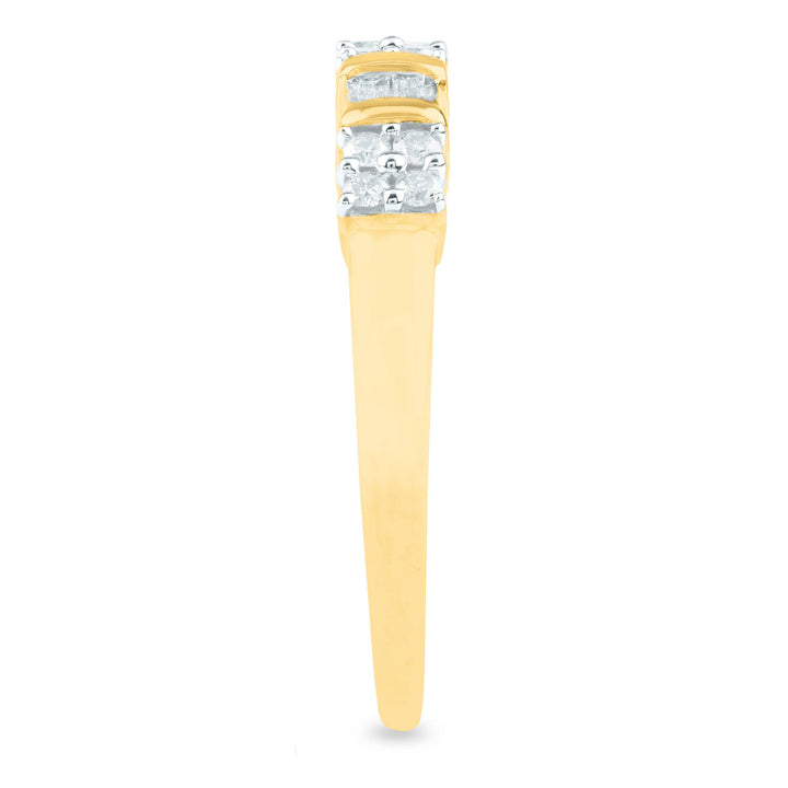 Diamond Band in 10K Yellow Gold (1/4 ct. tw.)