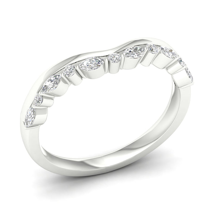 Diamond Contour Band in 14K White Gold (1/4 ct. tw.)
