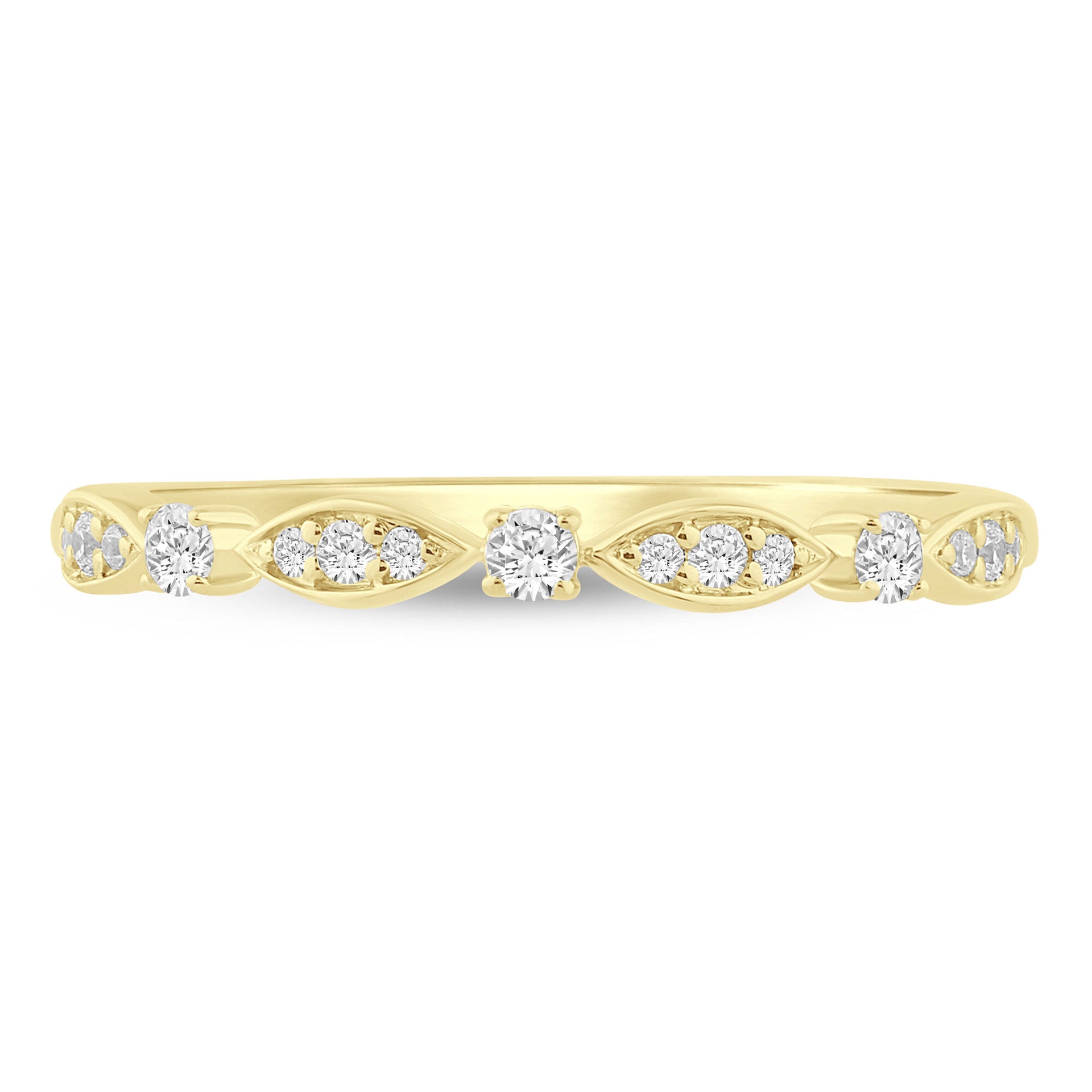 Stacking Ring with Scalloped Band in 10K Yellow Gold (1/8 ct. tw.)