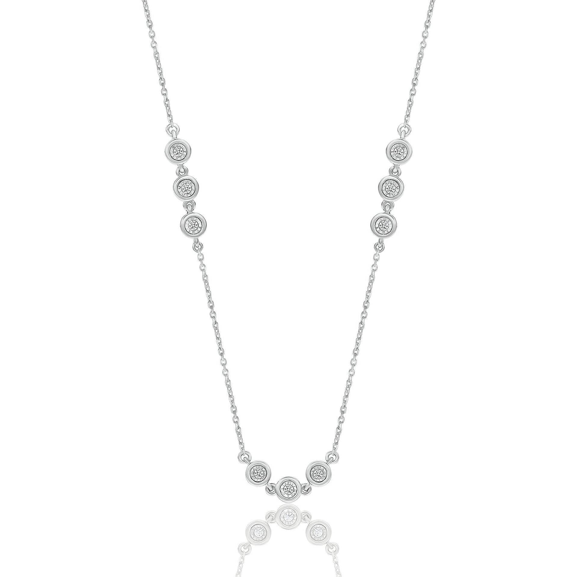 Diamond Bezel Frontal Necklace in Sterling Silver (1/10 ct. tw.)