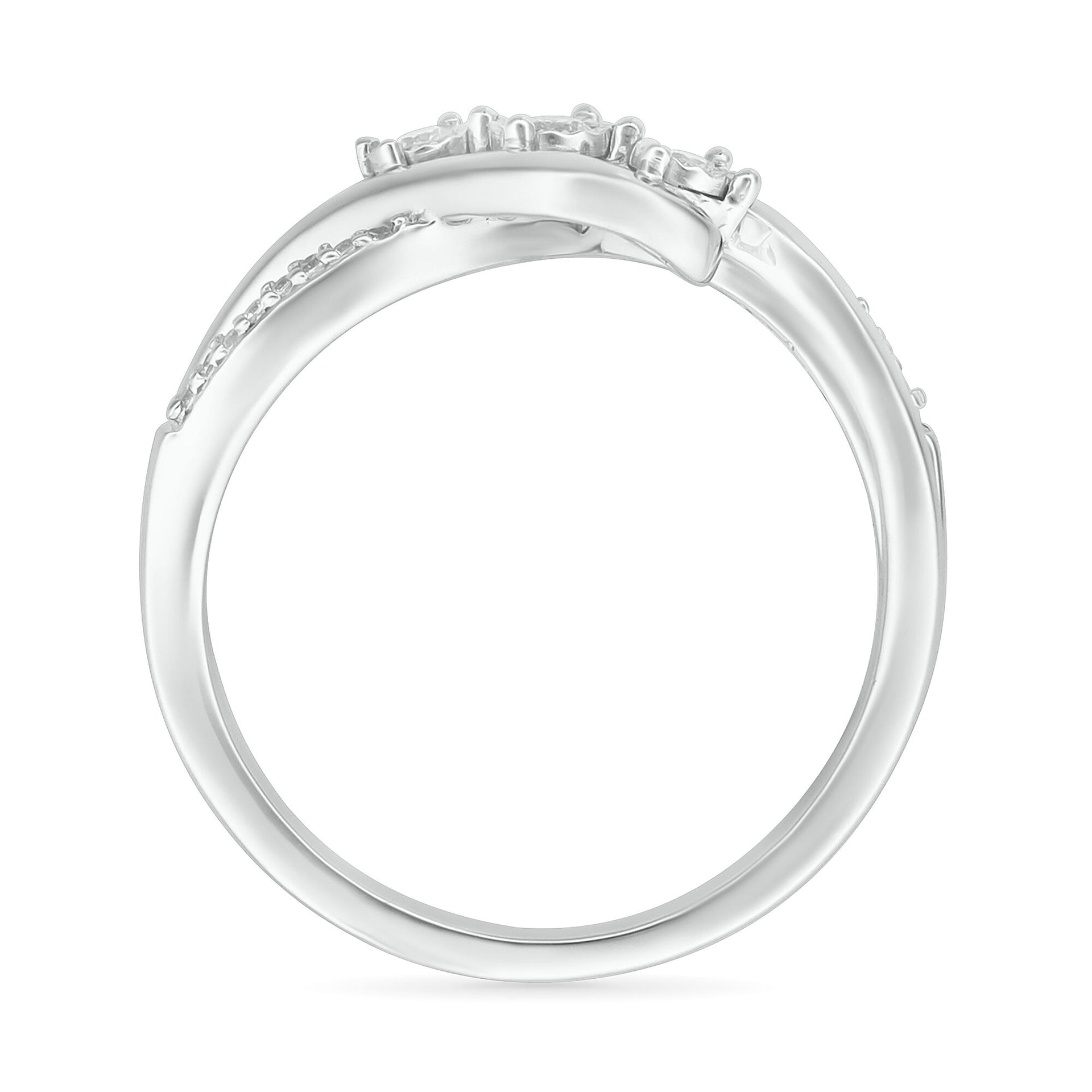 Diamond Promise Ring in 10K White Gold (1/8 ct. tw.)