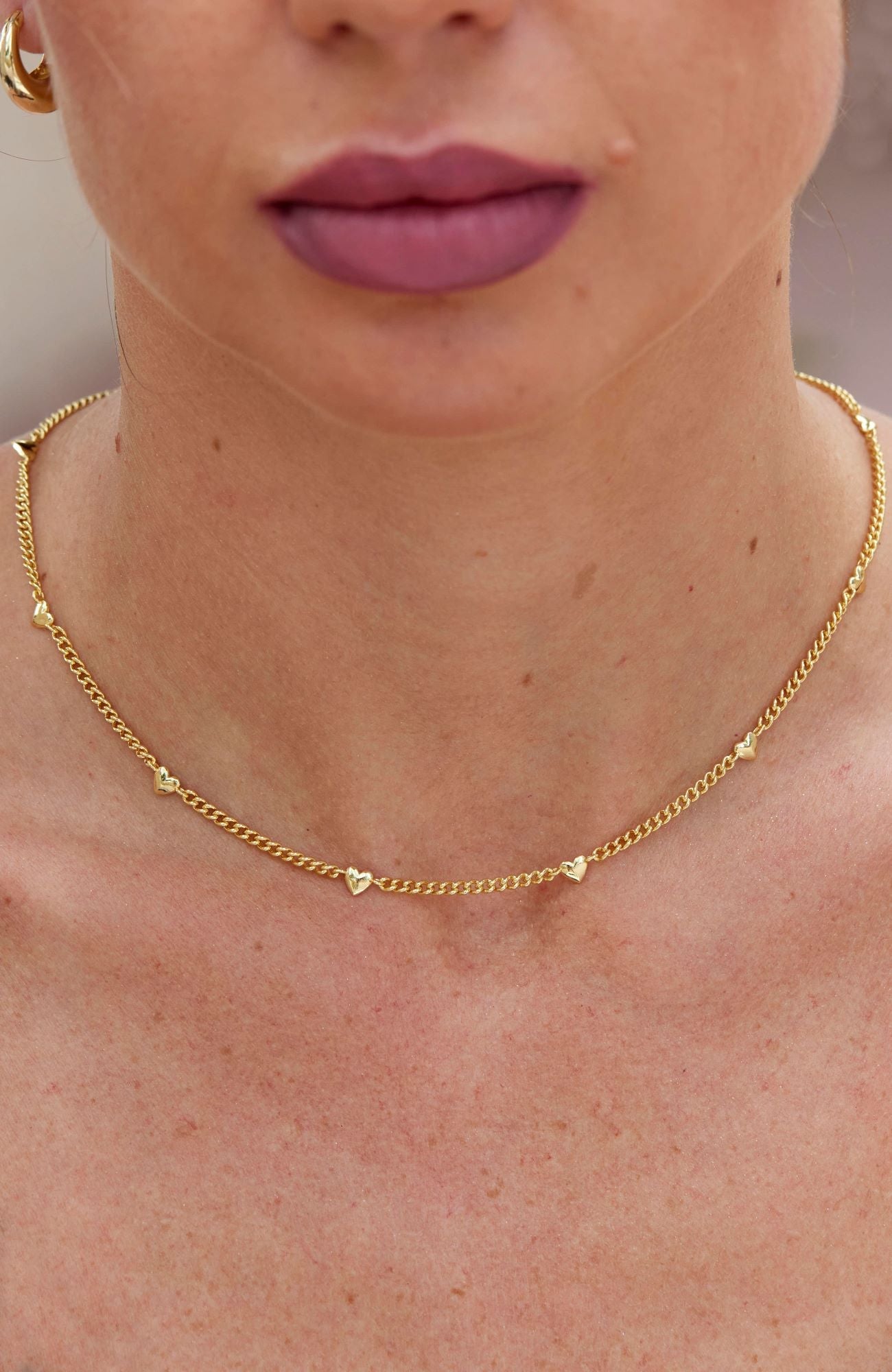 18K GOLD PLATED HEART STATION NECKLACE