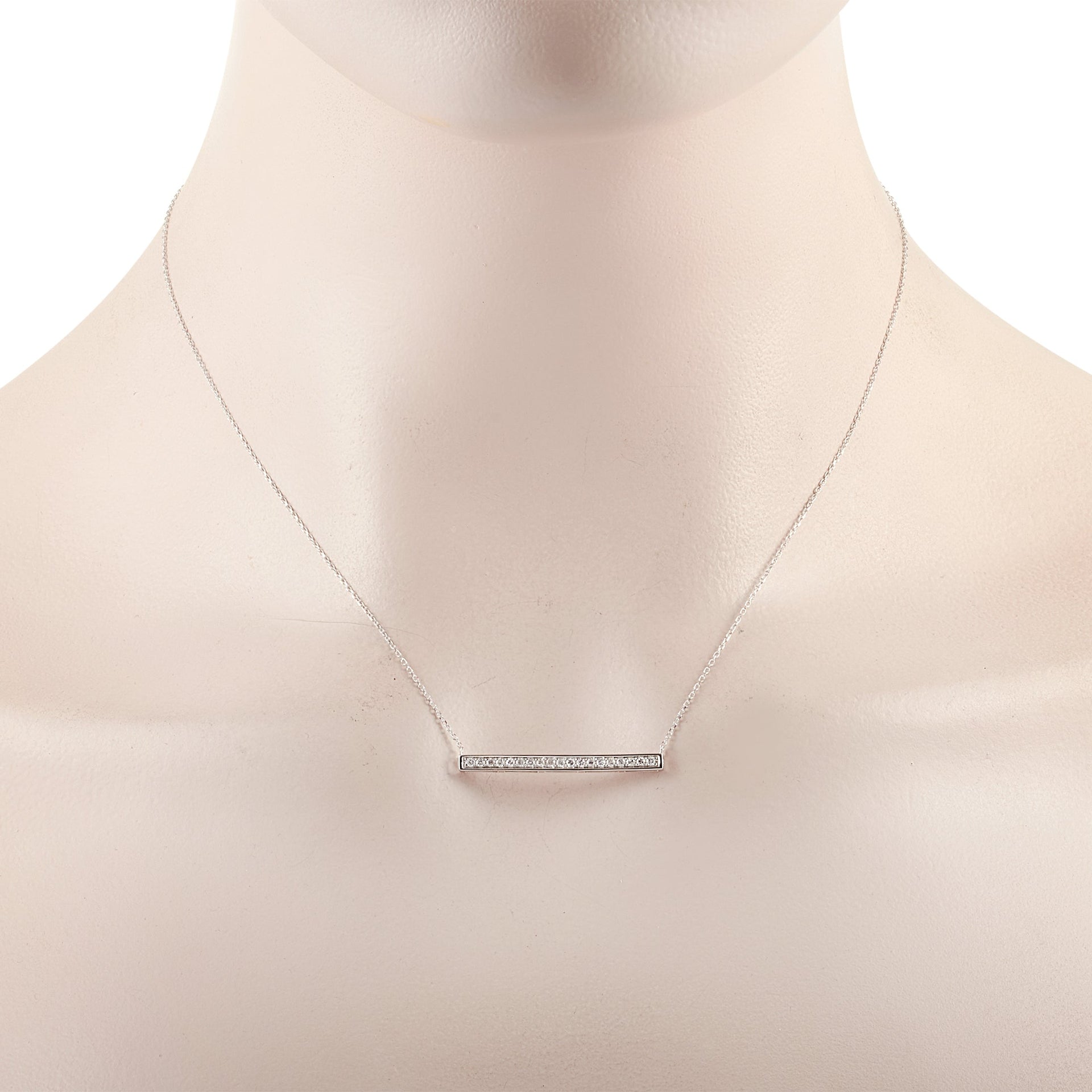 14K White Gold 0.25 ct Diamond Pendant Necklace