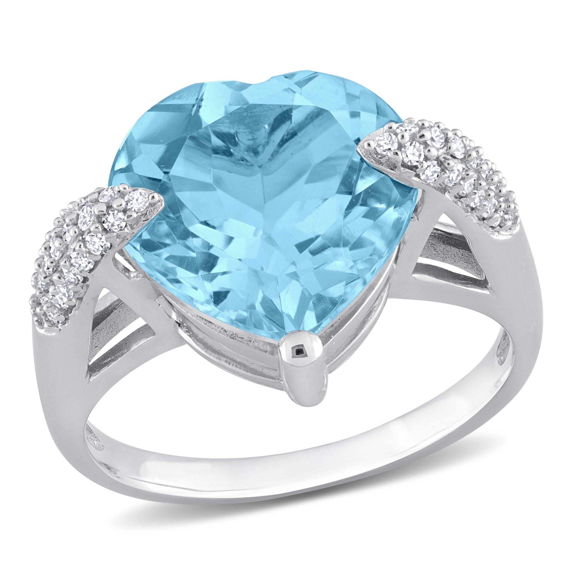 Mimi & Max 7ct TGW Heart-Cut Sky Blue Topaz and 1/5ct TDW Diamond Ring in 14k White Gold