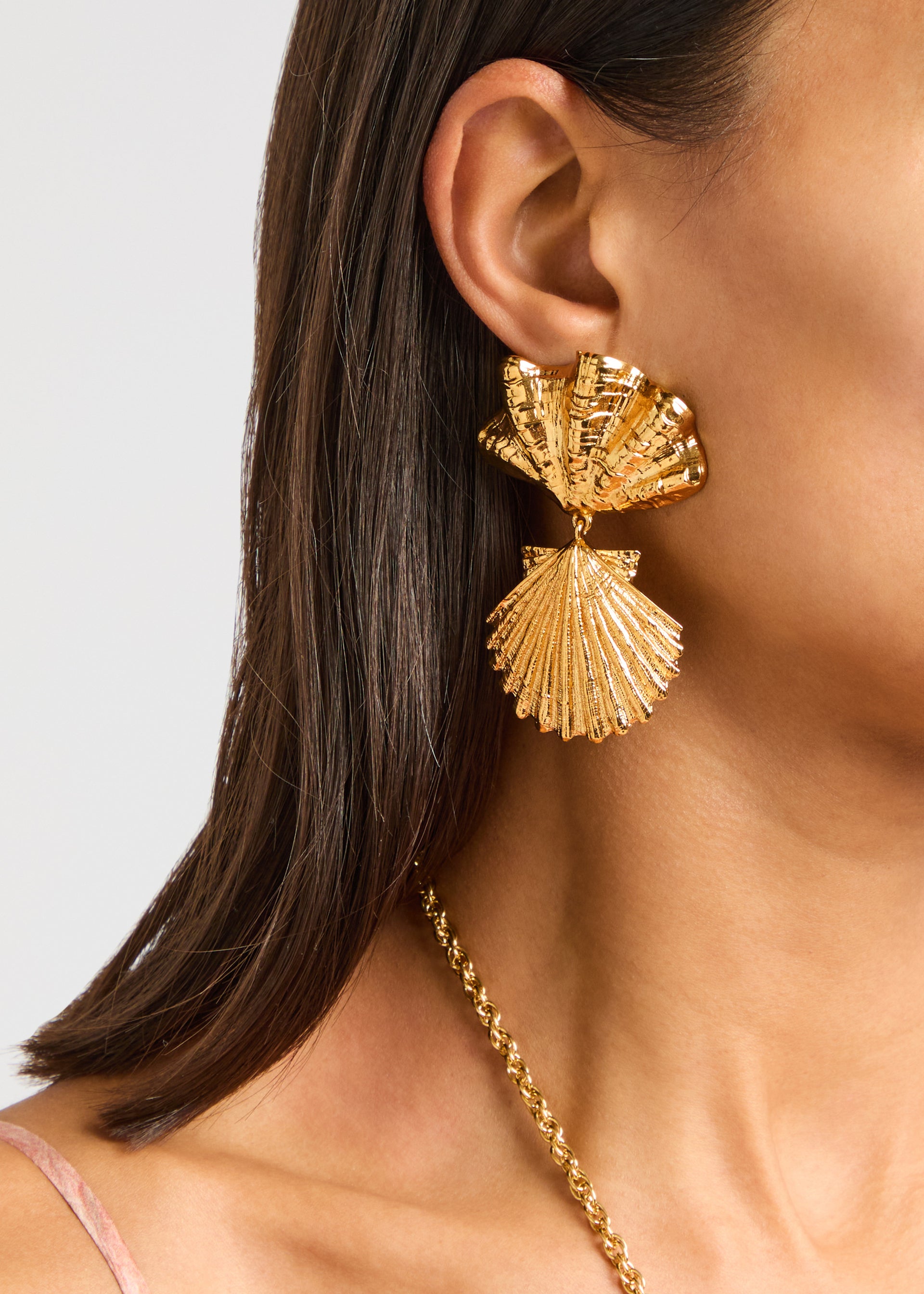 The Chloé Shells drop earrings