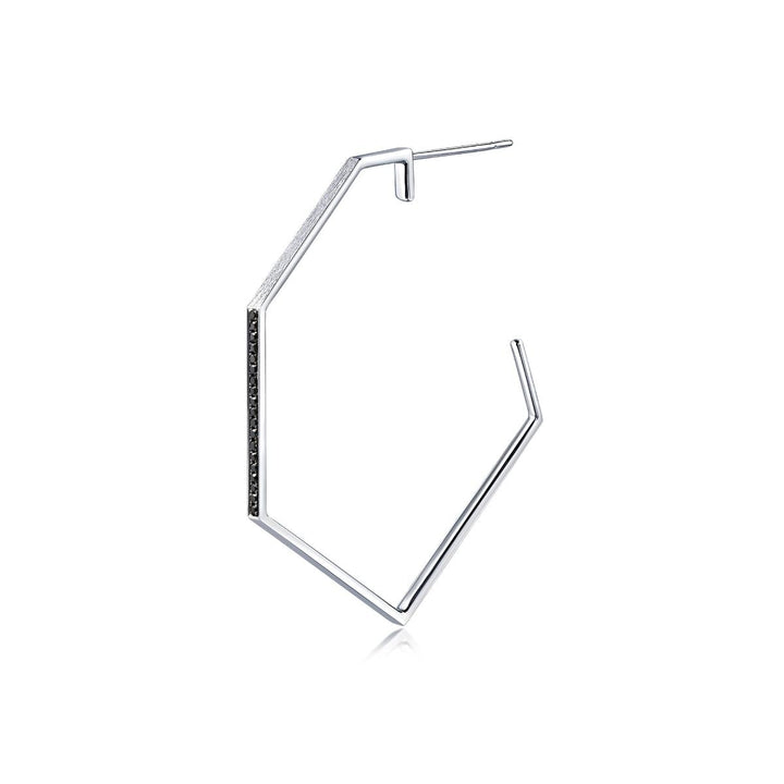 m-white-and-black-gold-black-diamond-single-right-hoop-earring-chow-sang-sang