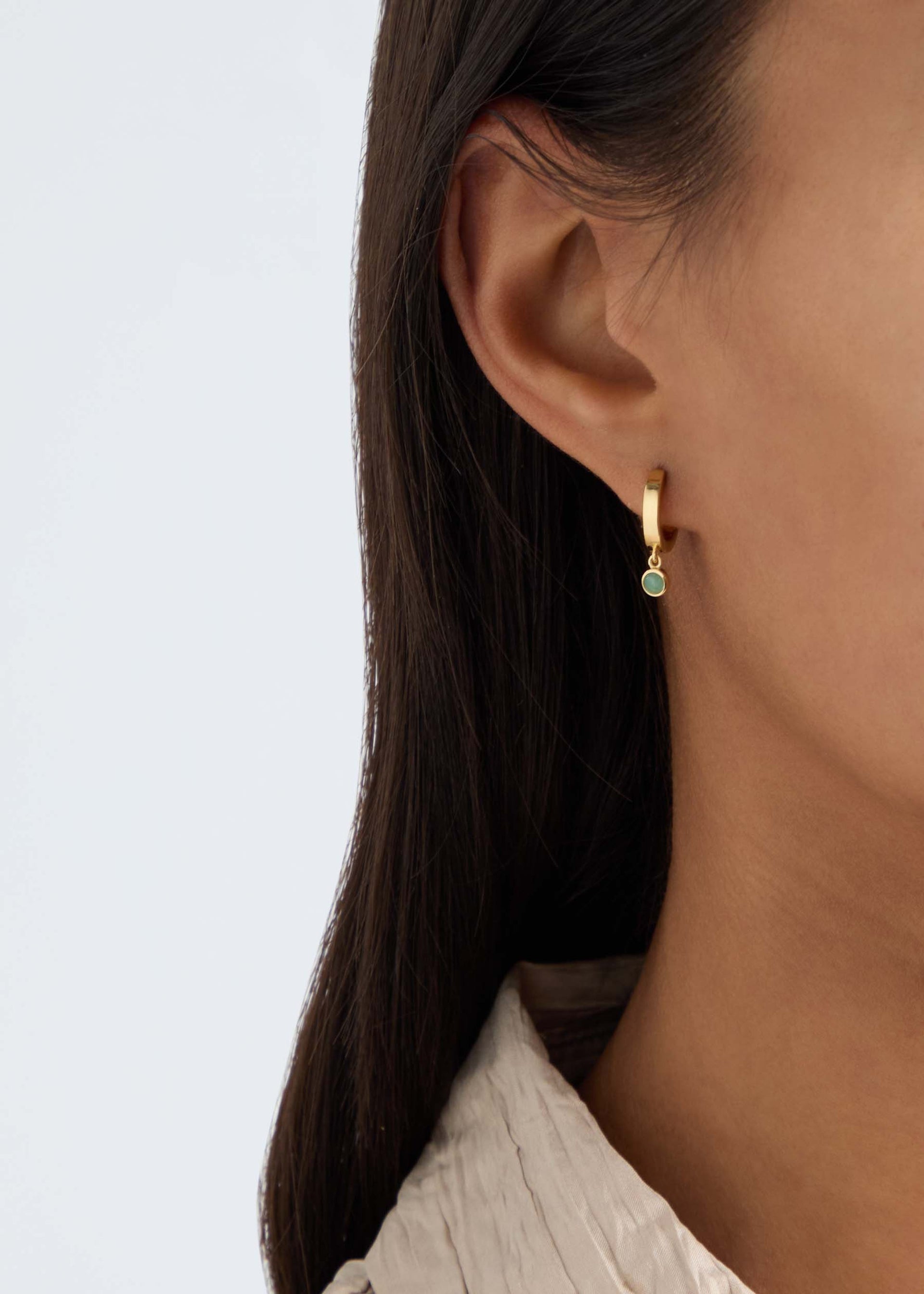 Healing Stone 18kt gold-plated hoop earrings