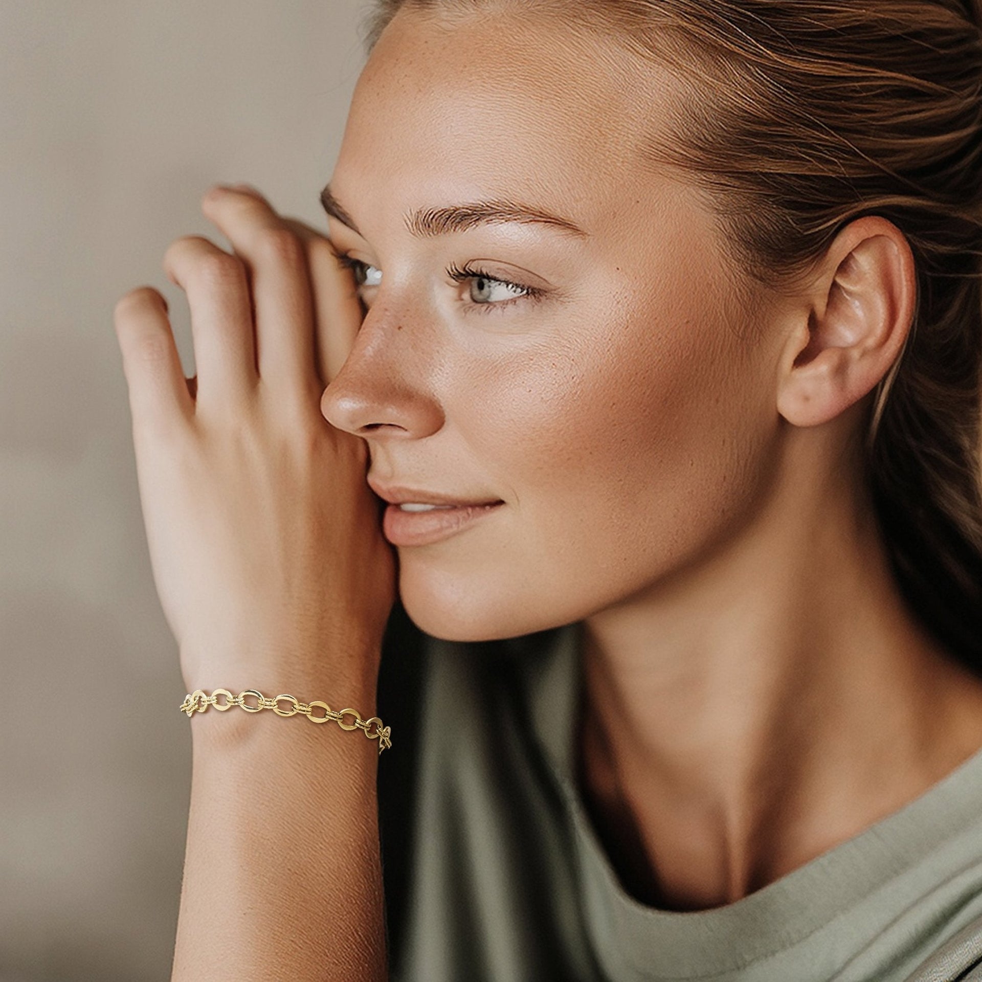 Canaria Fine Jewelry 10kt Yellow Gold Oval-link Bracelet