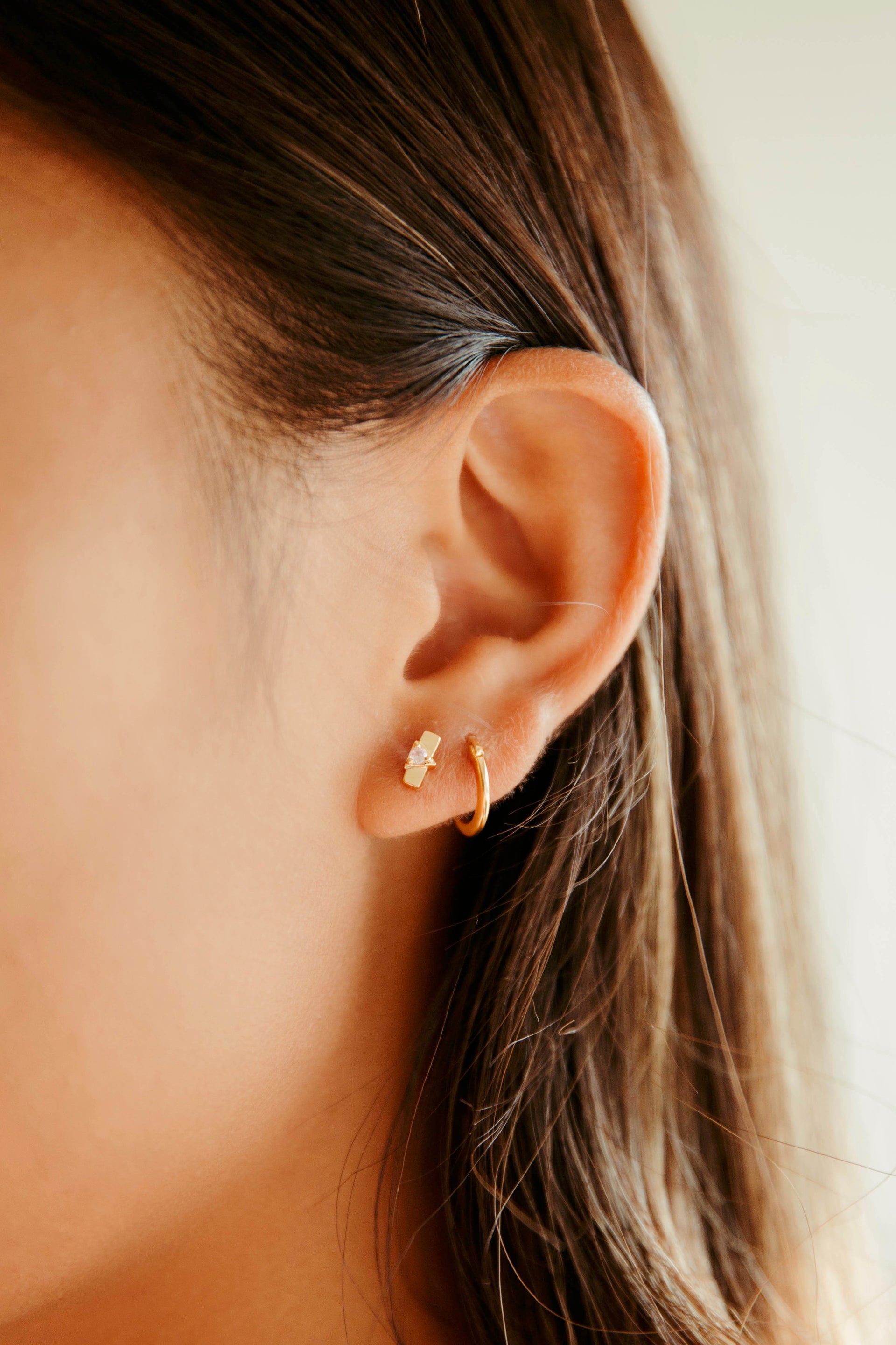 Kate Hoop Earrings - Gold