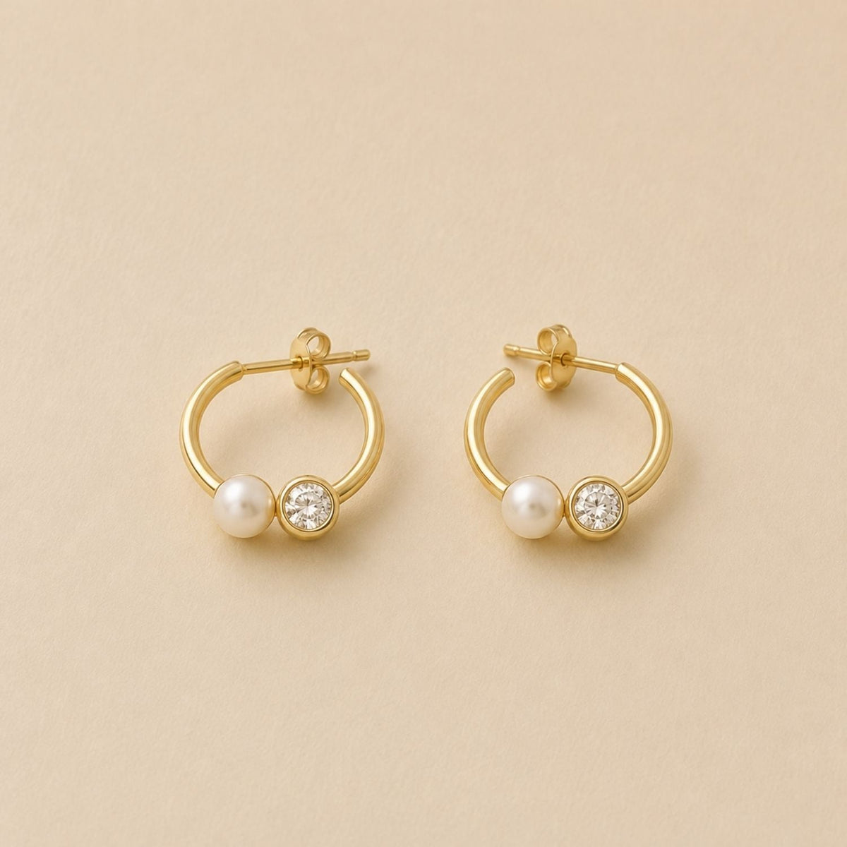 Aurora Diamond & Pearl Hoops