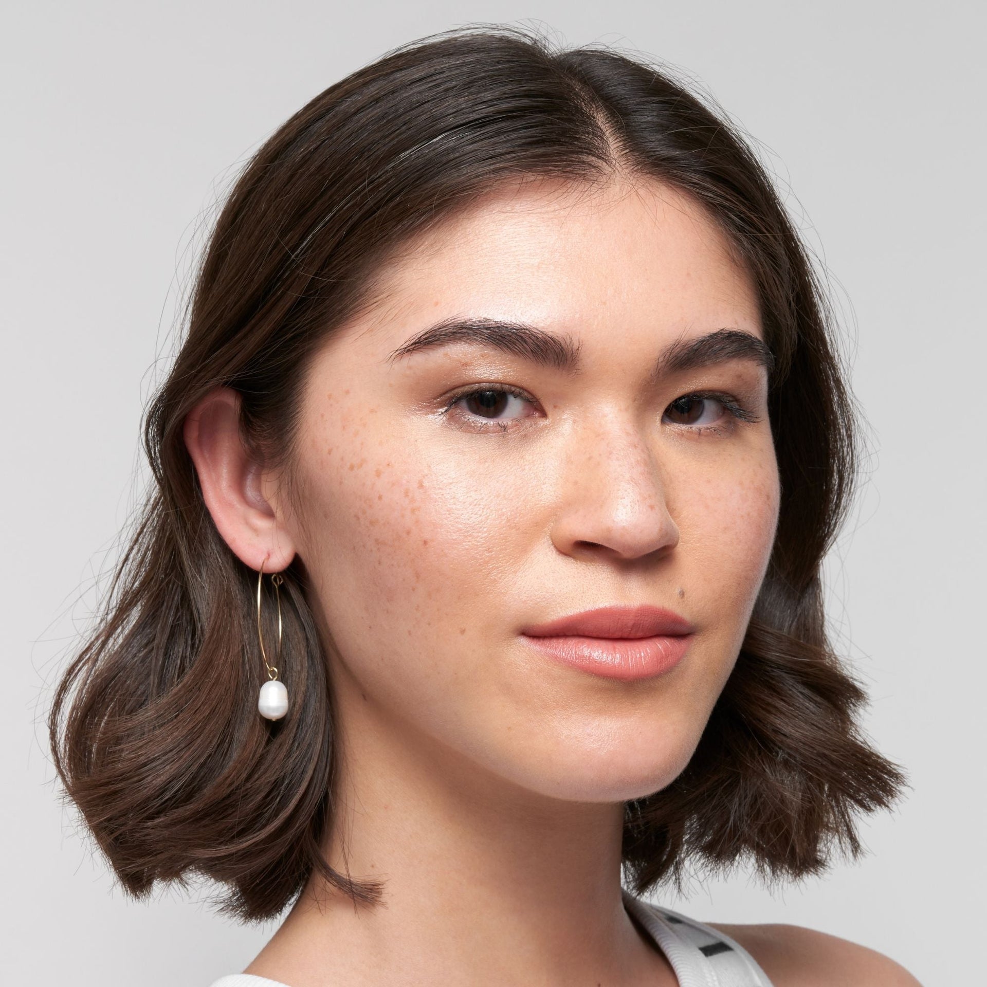 14k Gold Plated Freshwater Pearl Wire 1.5' Hoop Earrings