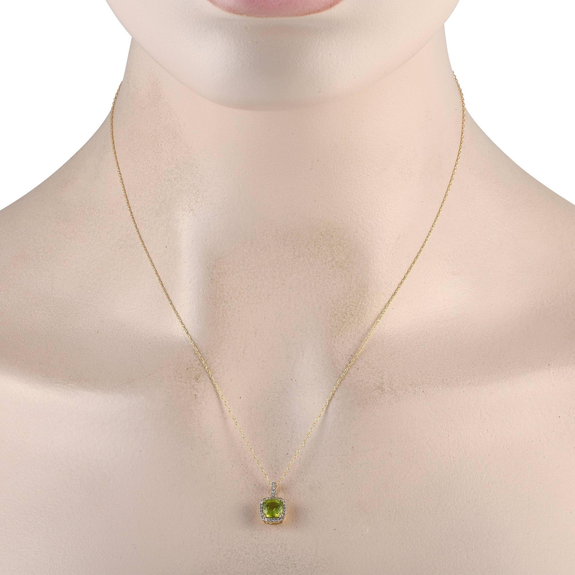 LB Exclusive 14K Yellow Gold 0.09ct Diamond and Peridot Pendant Necklace PD4-16269YPE