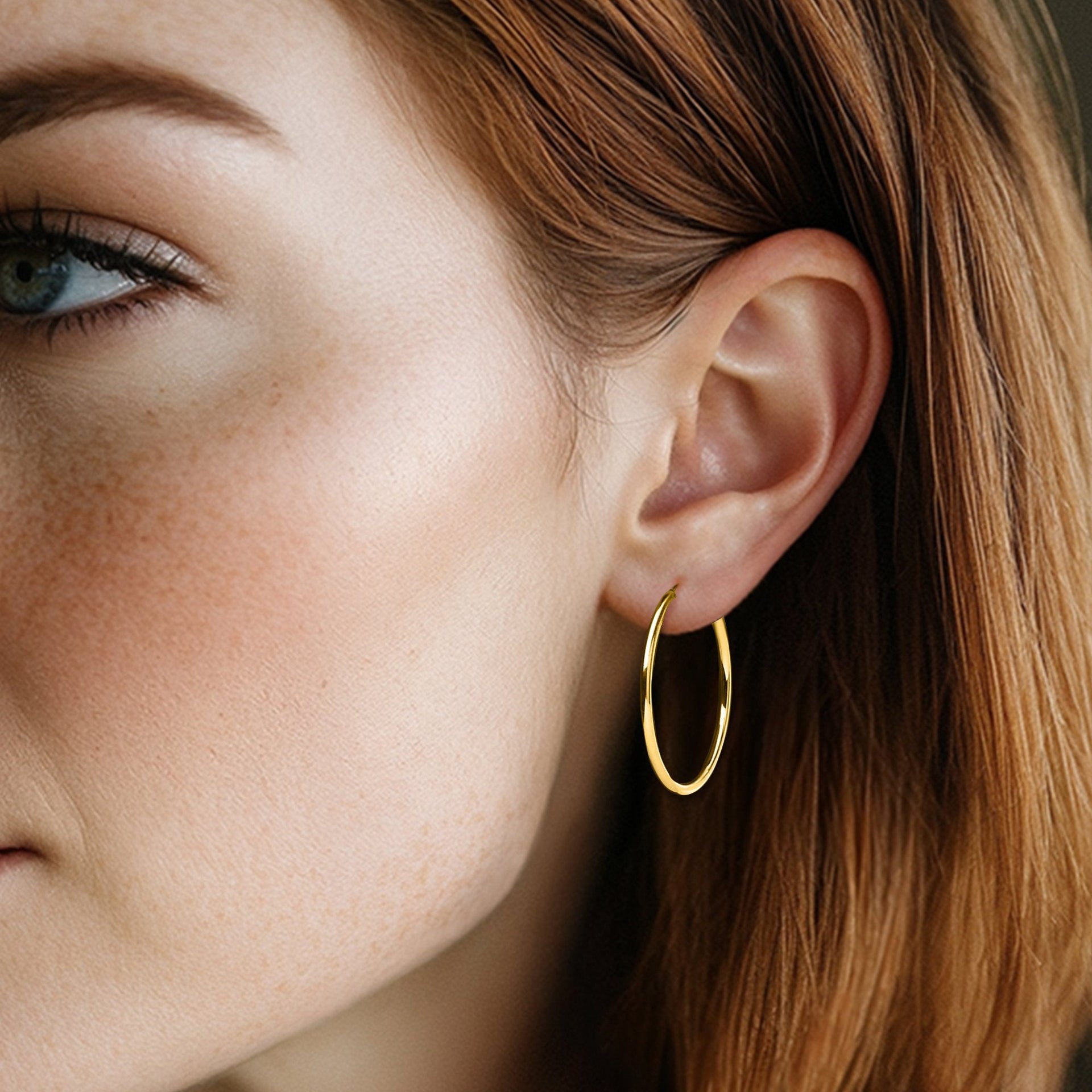 Canaria Italian 10kt Yellow Gold Hoop Earrings