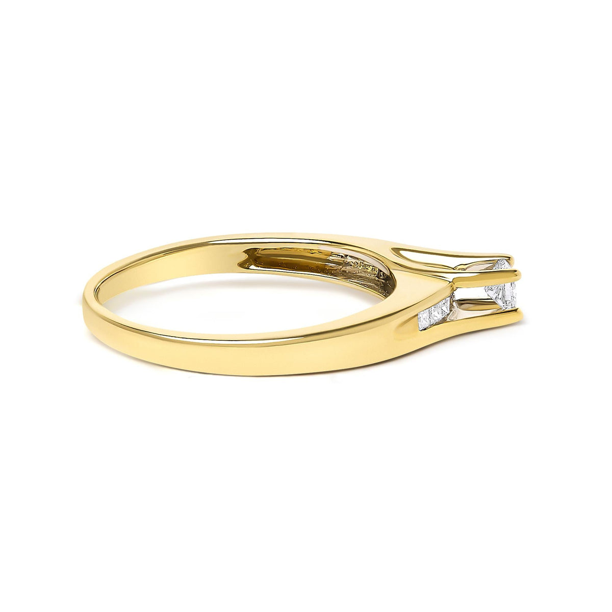 14K Yellow Gold 1/4 Cttw Princess Cut Diamond Engagement Ring