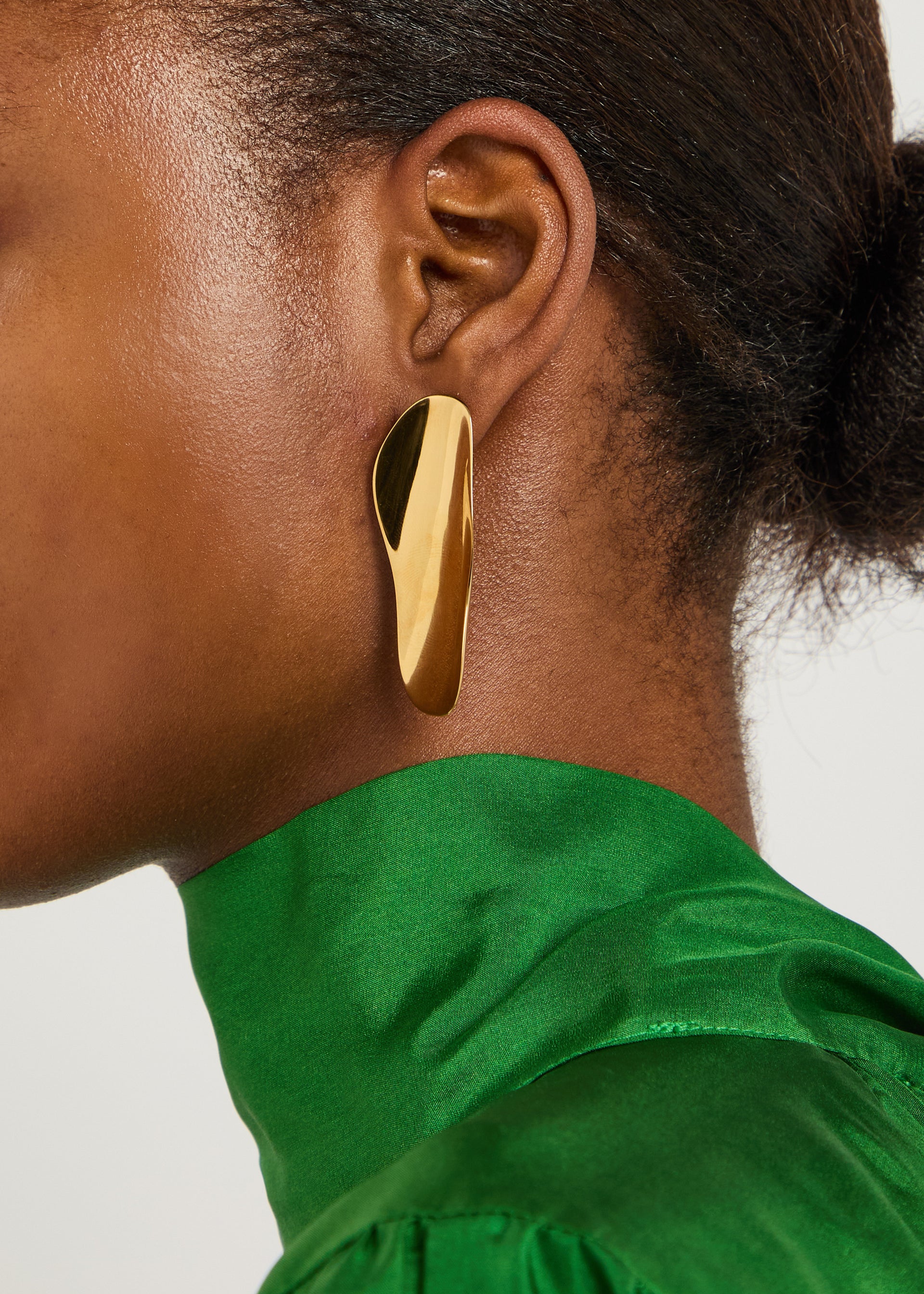Max drop earrings