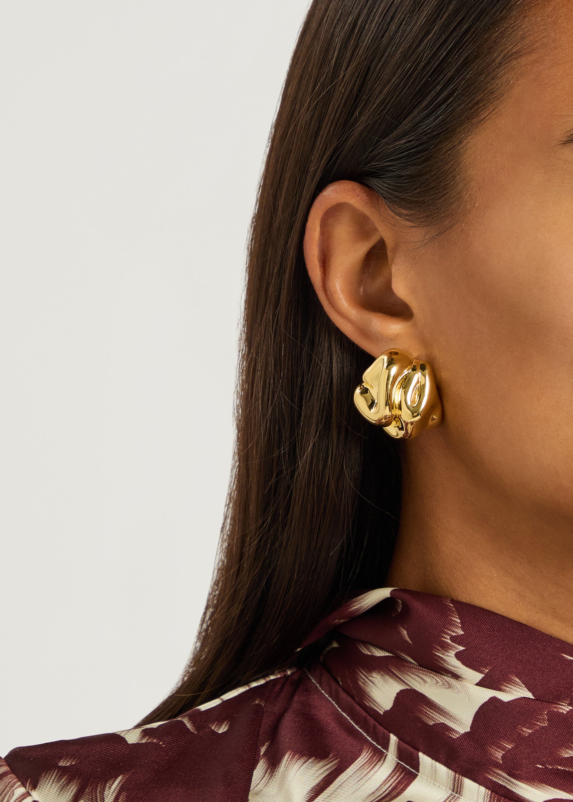 Sculpted 18kt gold-plated stud earrings