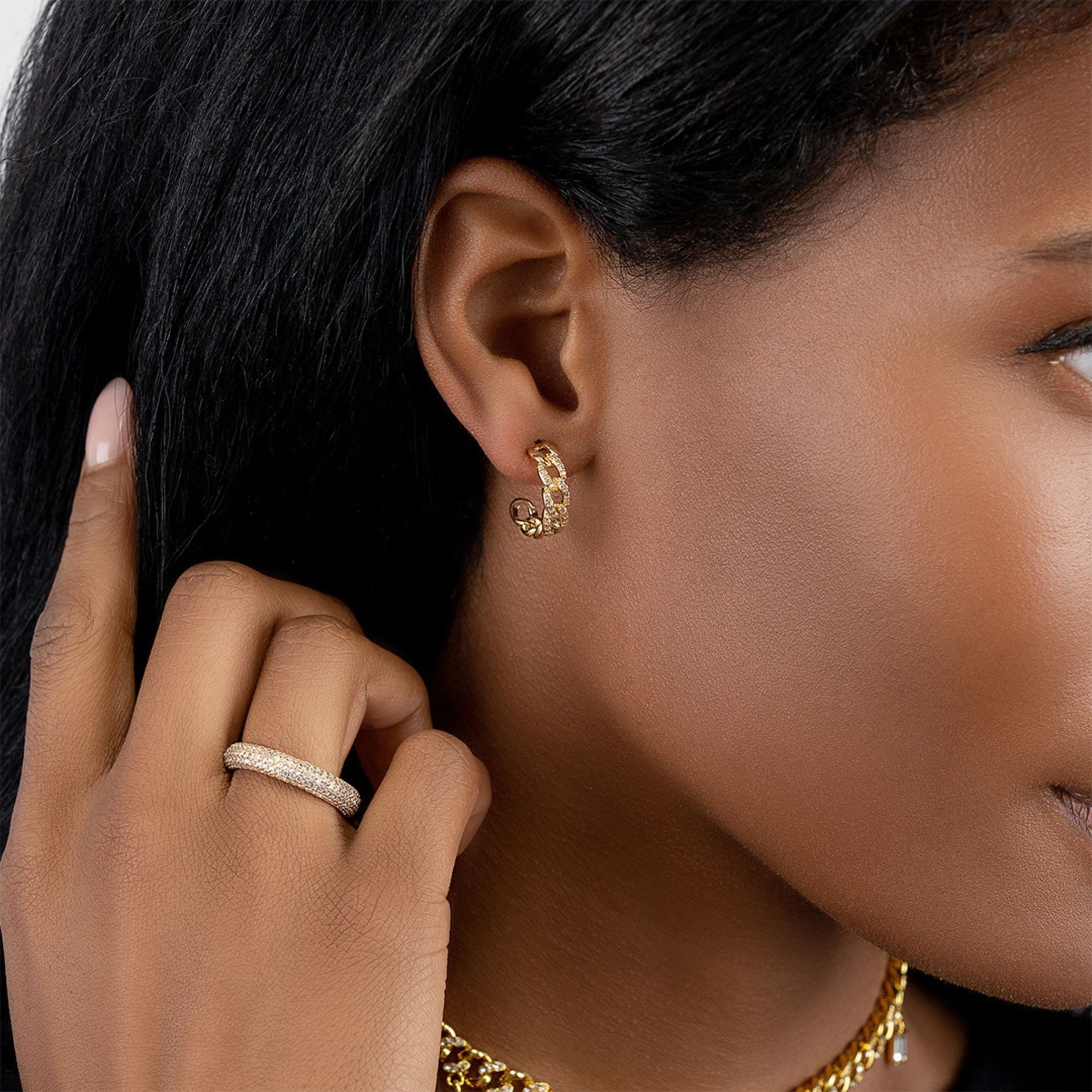 Curb Chain Crystal Huggie Hoop Earrings