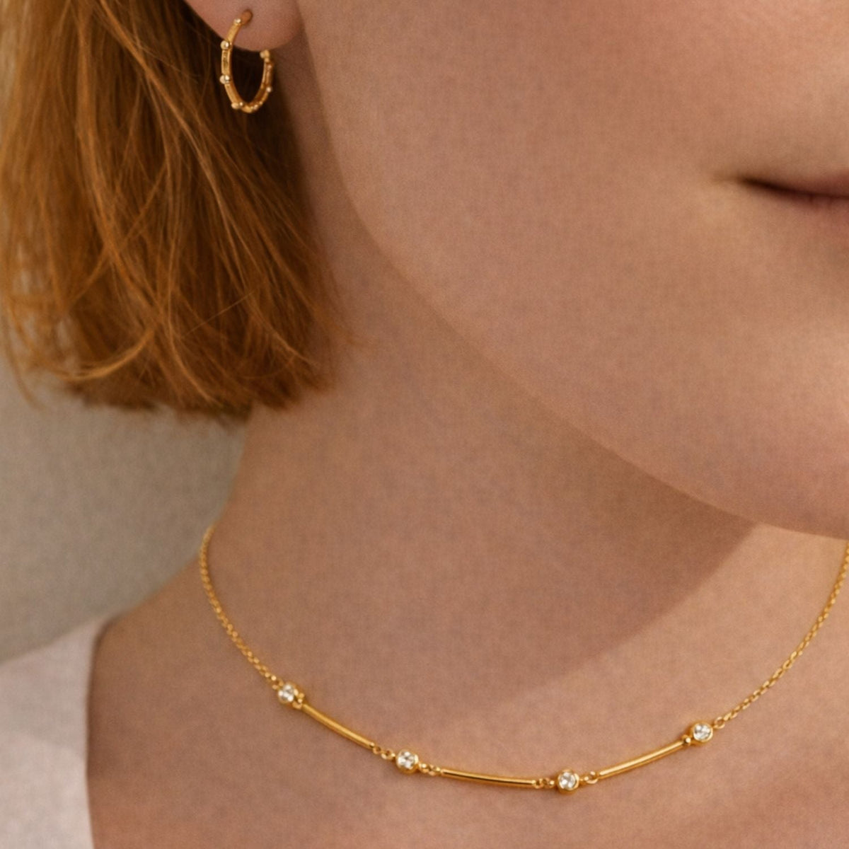 Light Beam: Drop Diamond Necklace