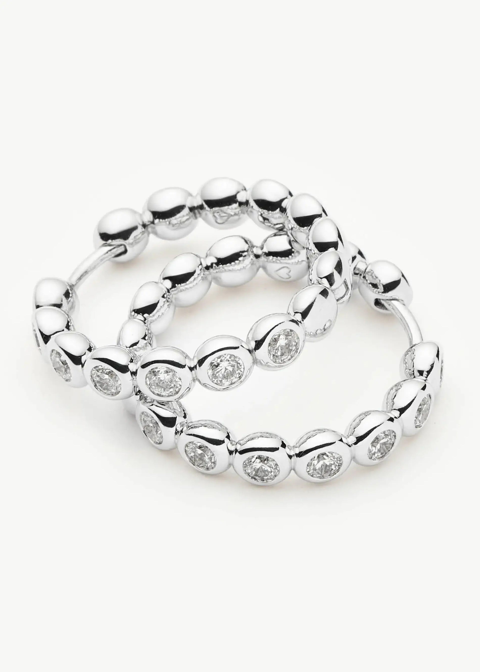 Tennis classic hoop earrings