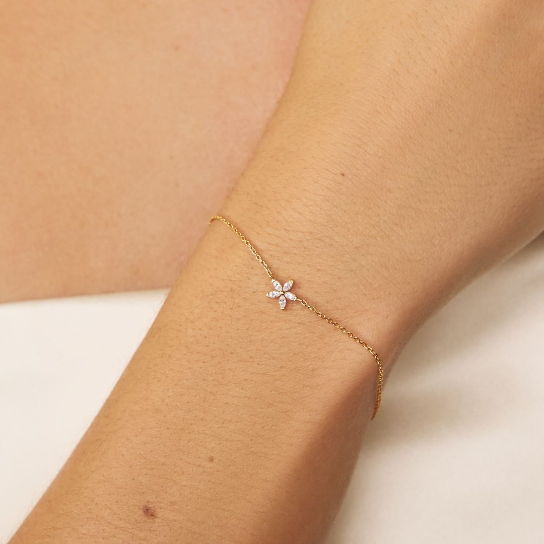 Silver Diamond Style Flower Bracelet