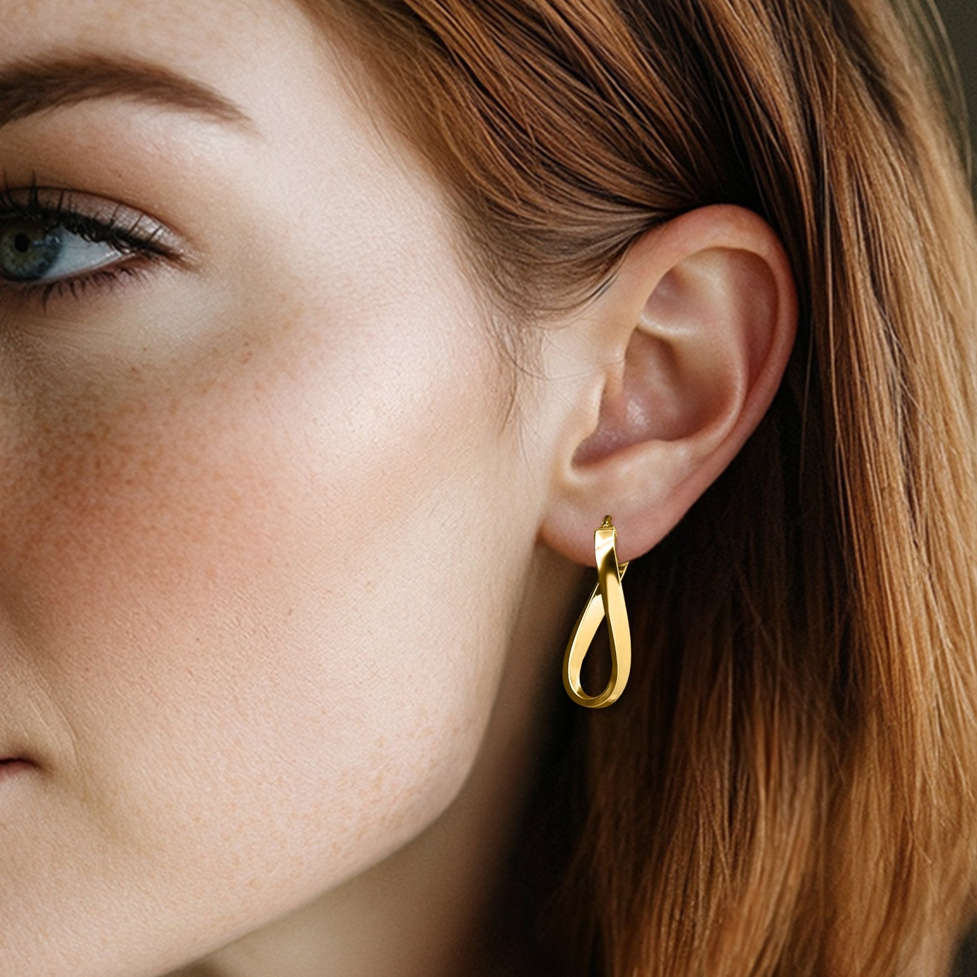 Canaria Italian 10kt Yellow Gold Twisted Hoop Earrings