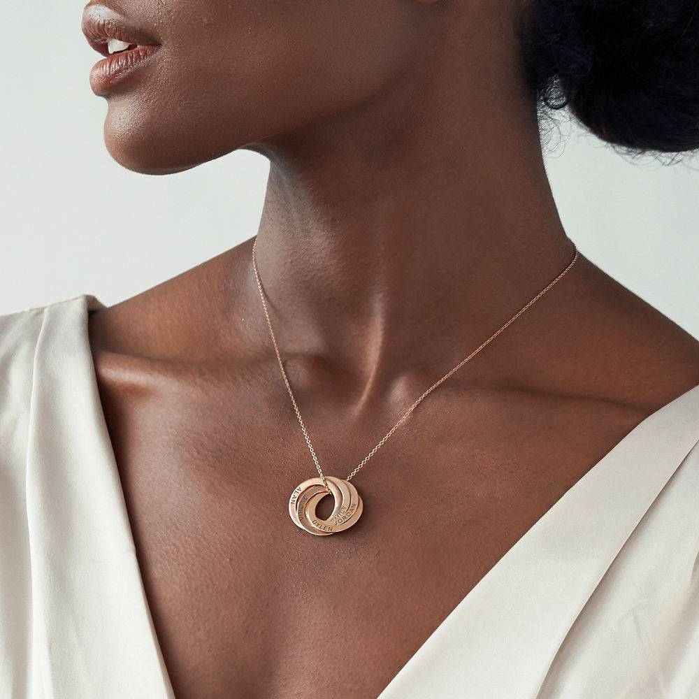 Russian Ring Necklace with 5 Rings in Rose Gold Plating