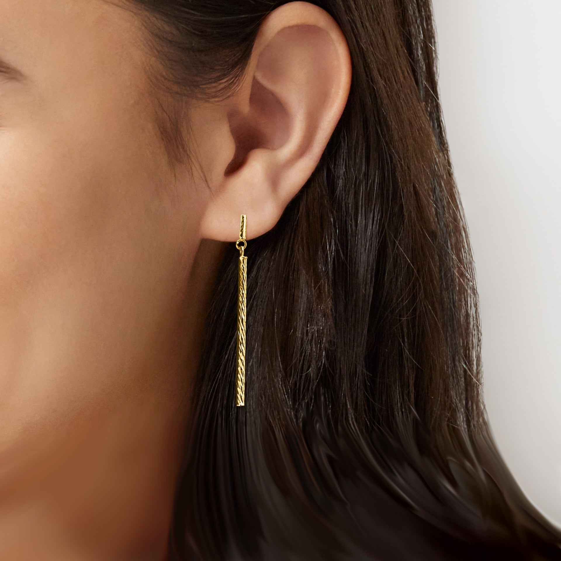 Canaria Fine Jewelry Italian 10kt Yellow Gold Linear Bar Drop Earrings