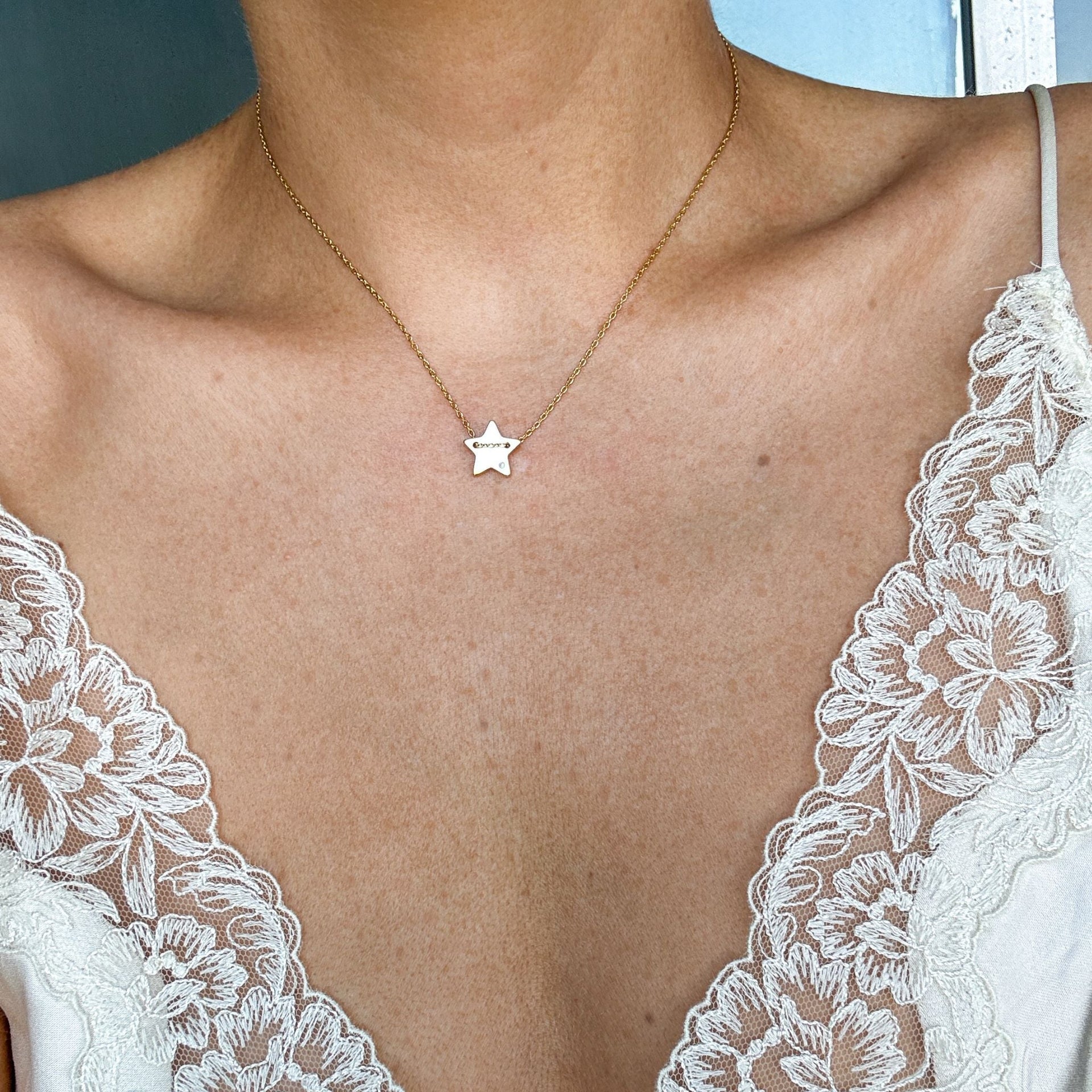 Adornia Star Pendant Necklace with Pave Diamond gold