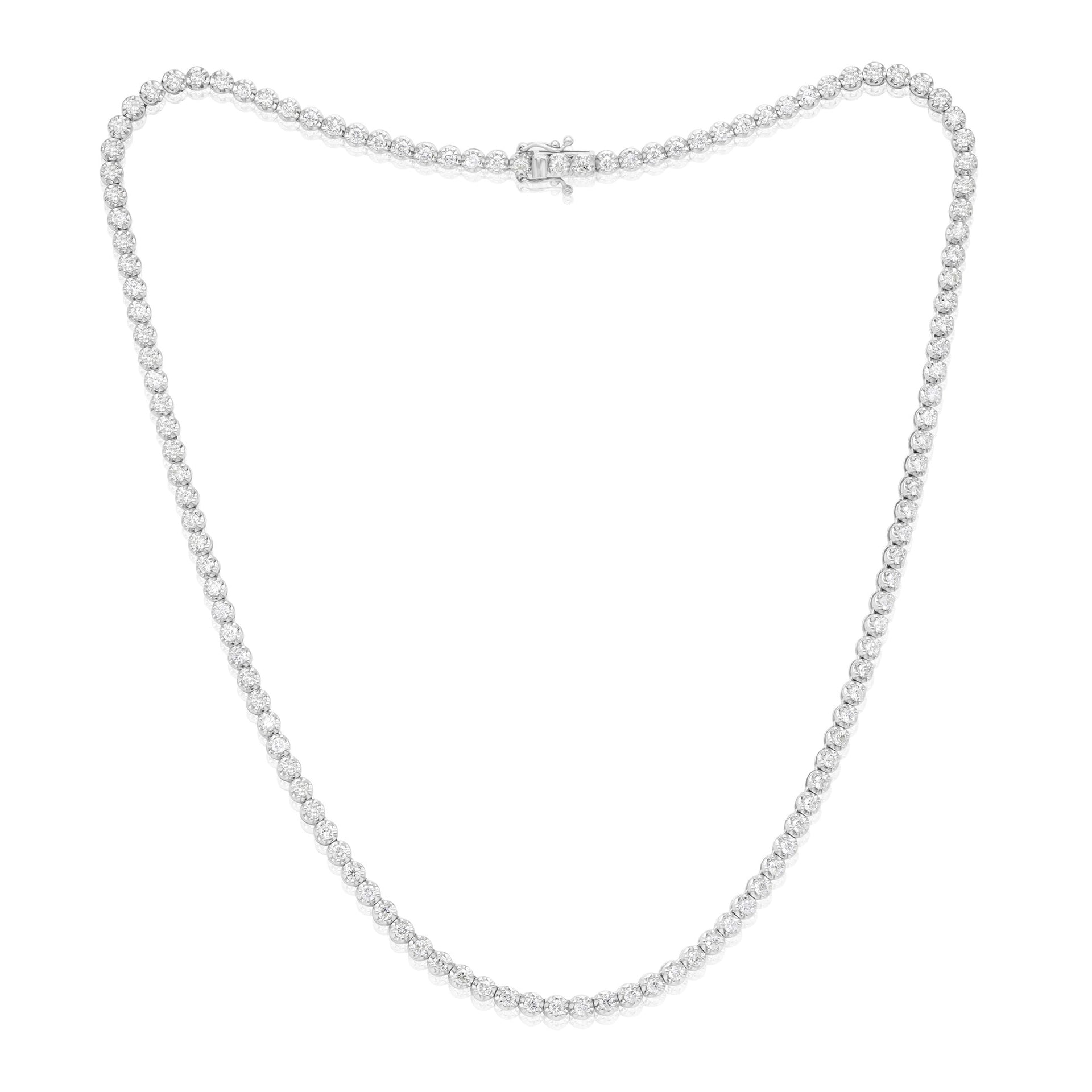 14kt white gold, 17' 4 prong diamond tennis necklace featuring 4.00 cts tw round diamonds