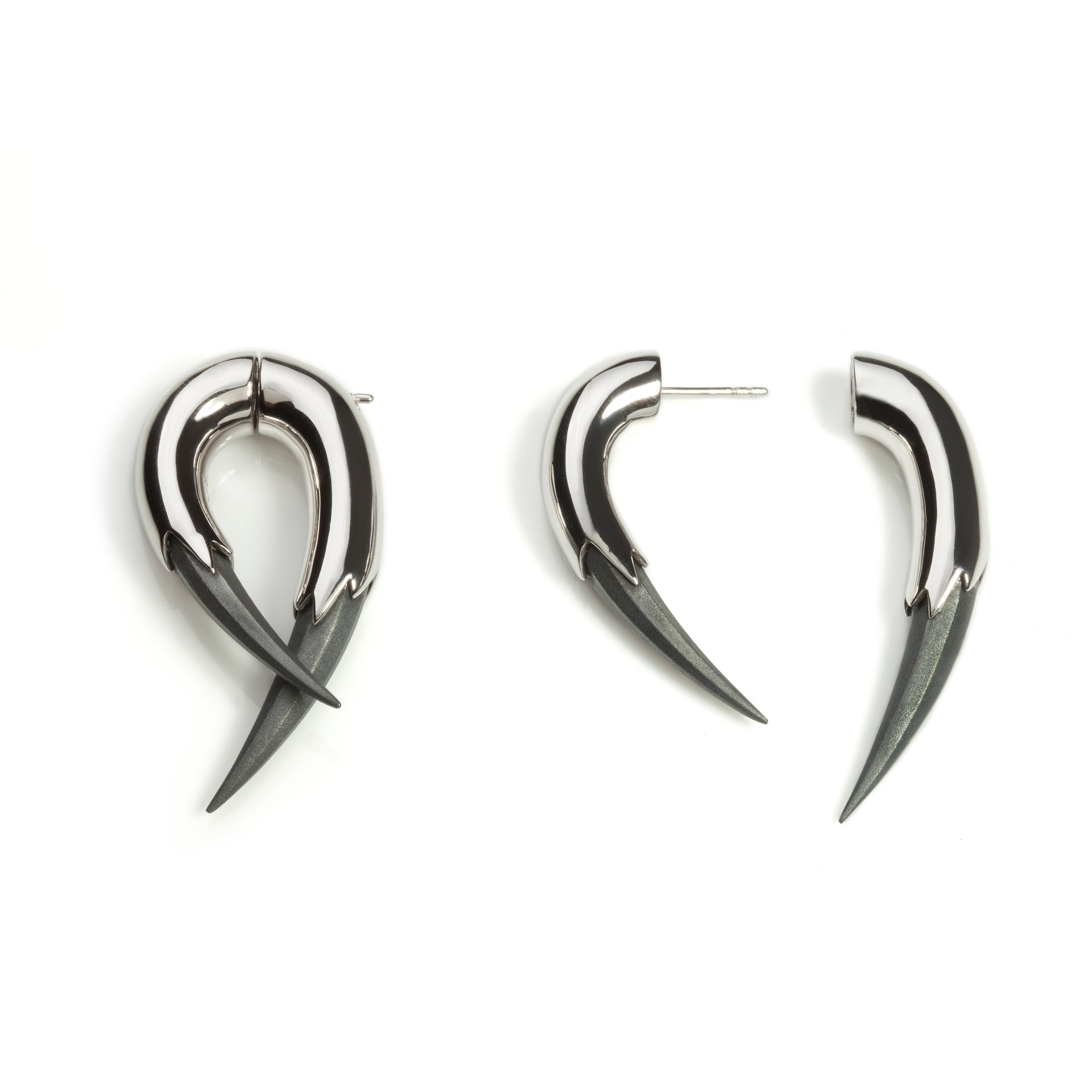 Vampire Claw Earrings Silver