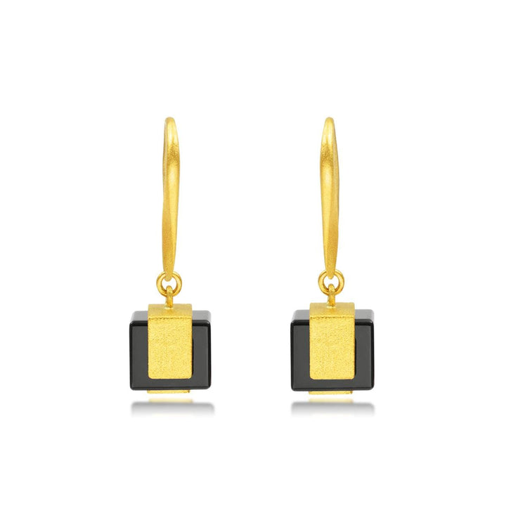 gold-earrings-chow-sang-sang
