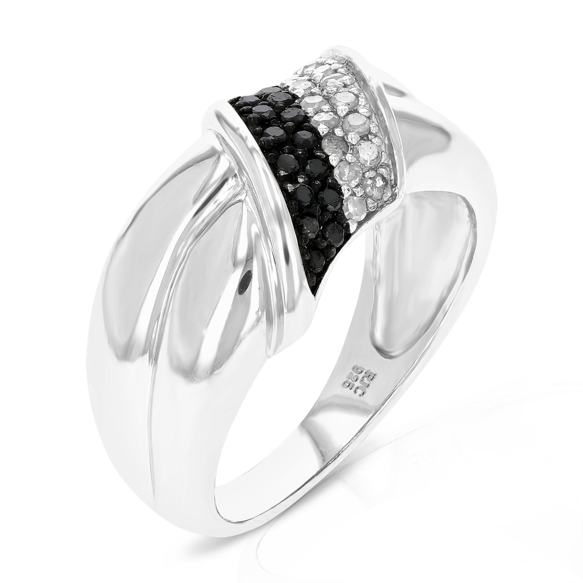 Sterling Silver Black Diamond Ring (0.30 cttw)