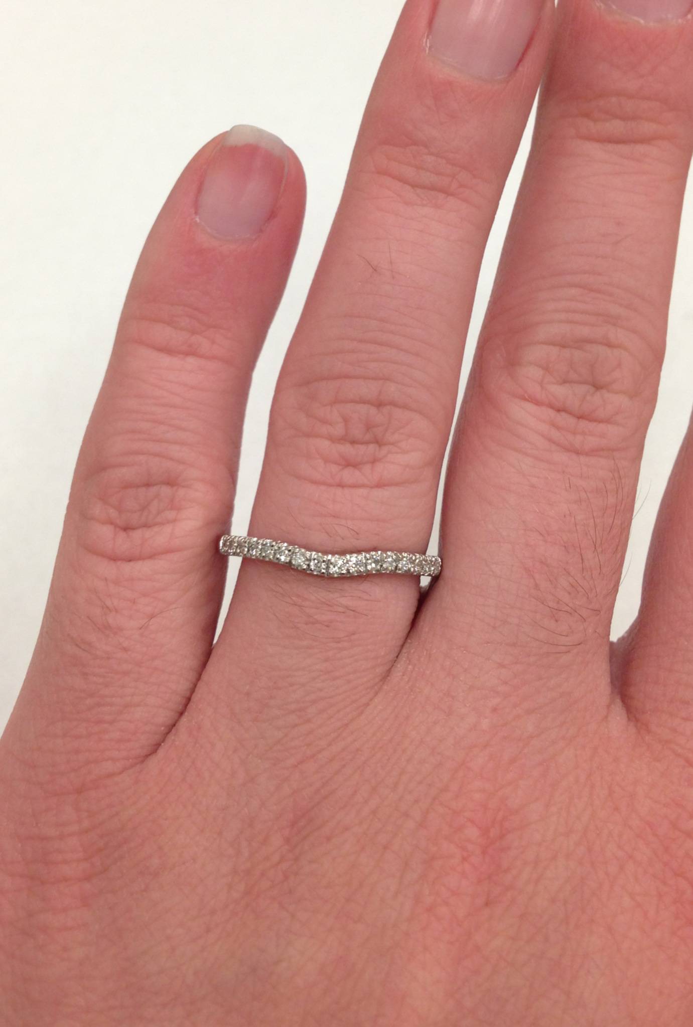 1/8 ct Curved Diamond Wedding Ring 950 Platinum