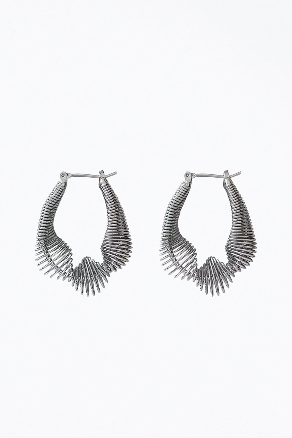 Metropolis Twisted Hoop Earrings In Silver