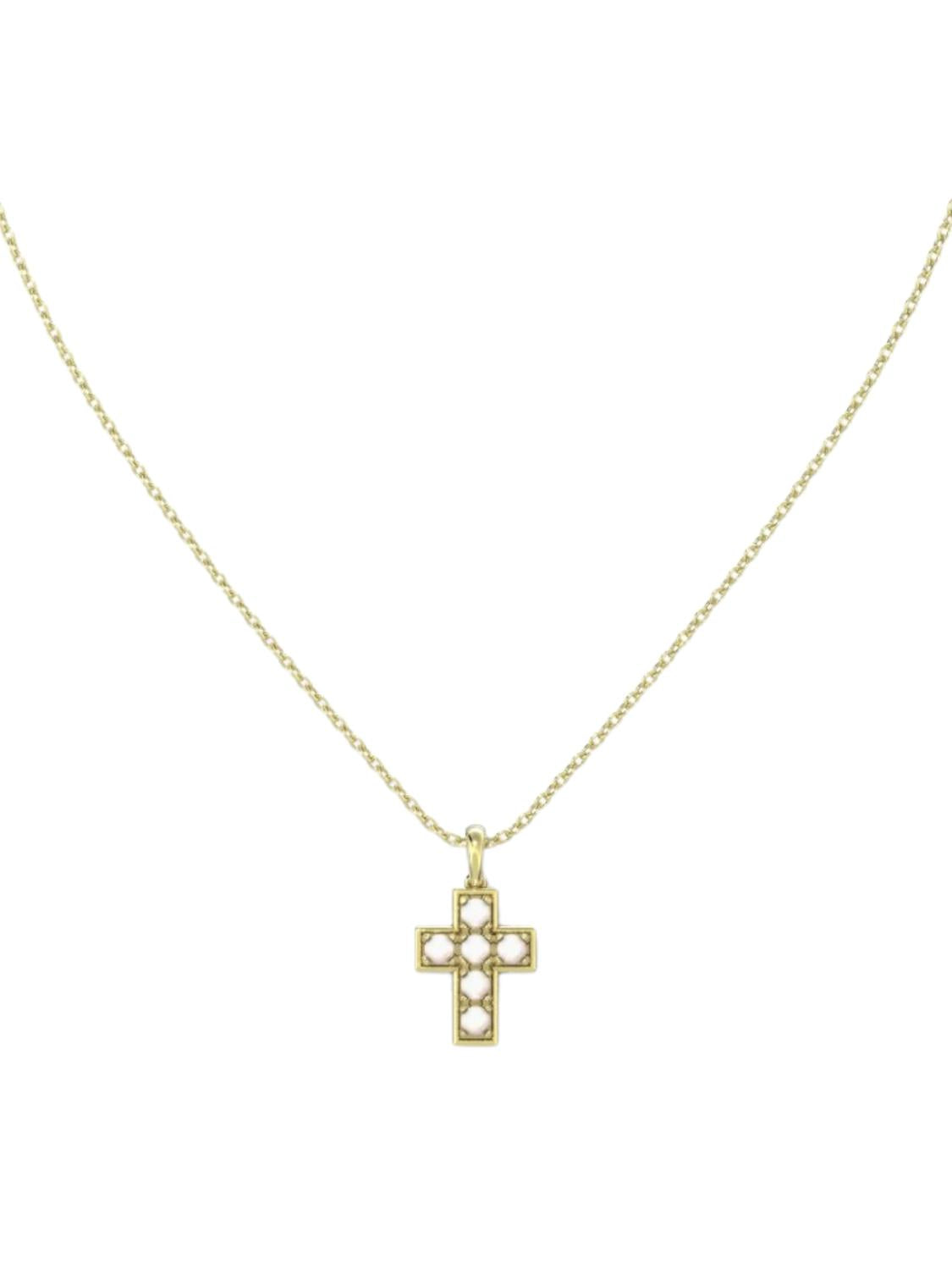 Cross Short Pendant Necklace In White Pearl