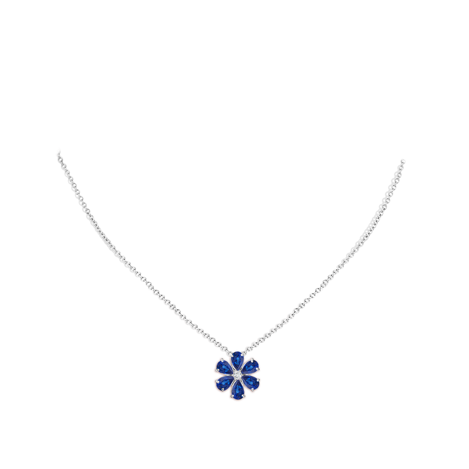 Blue Sapphire Flower Cluster Pendant with Diamond