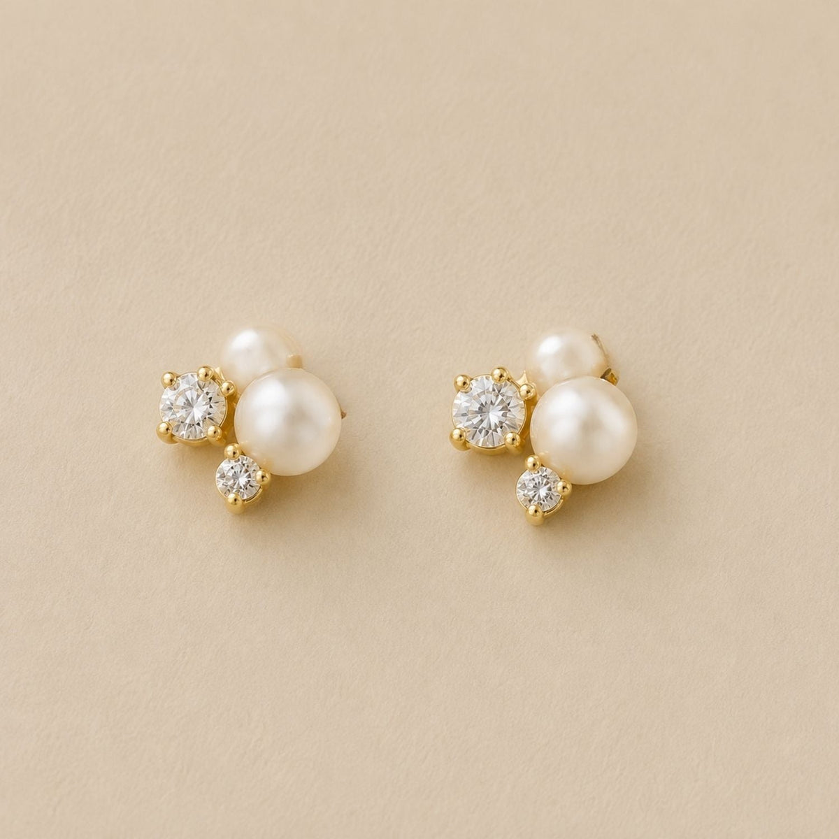 Aurora Diamond & Pearl Cluster Stud Earrings