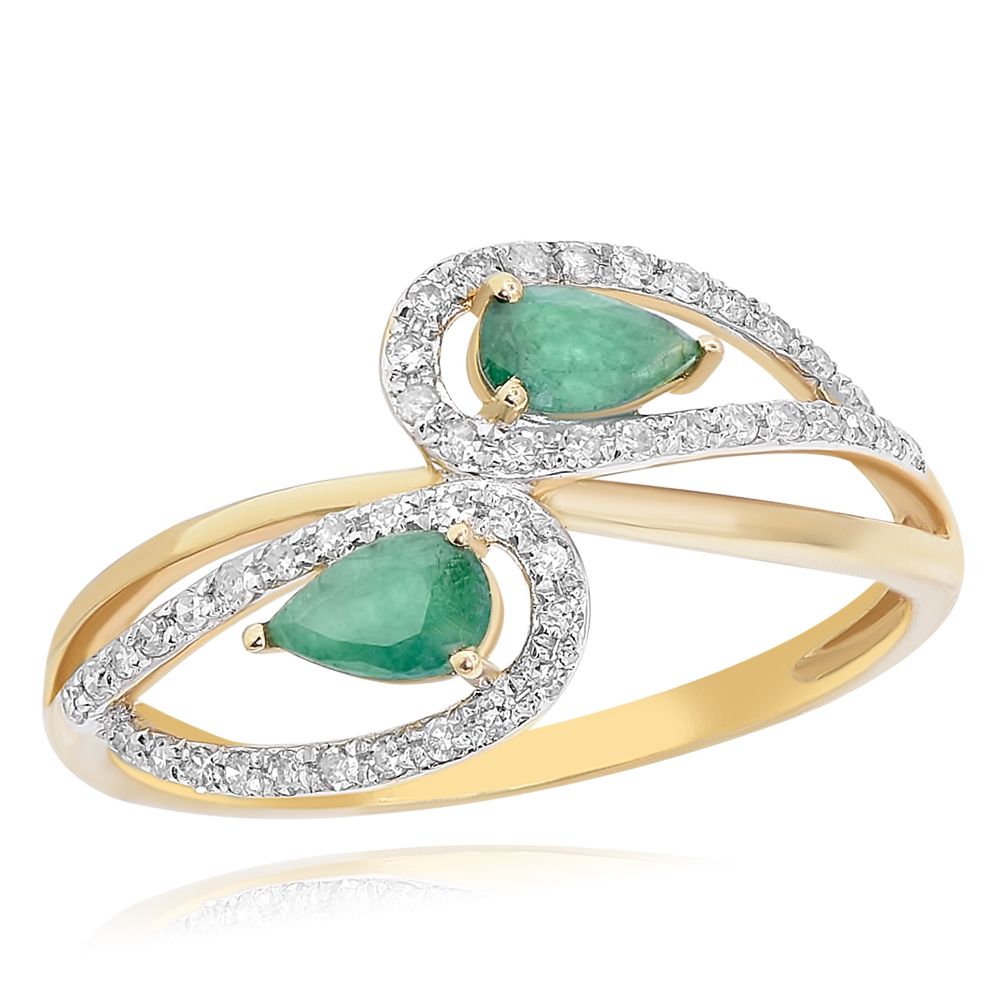 14K Yellow Gold Diamond & Emerald Ring