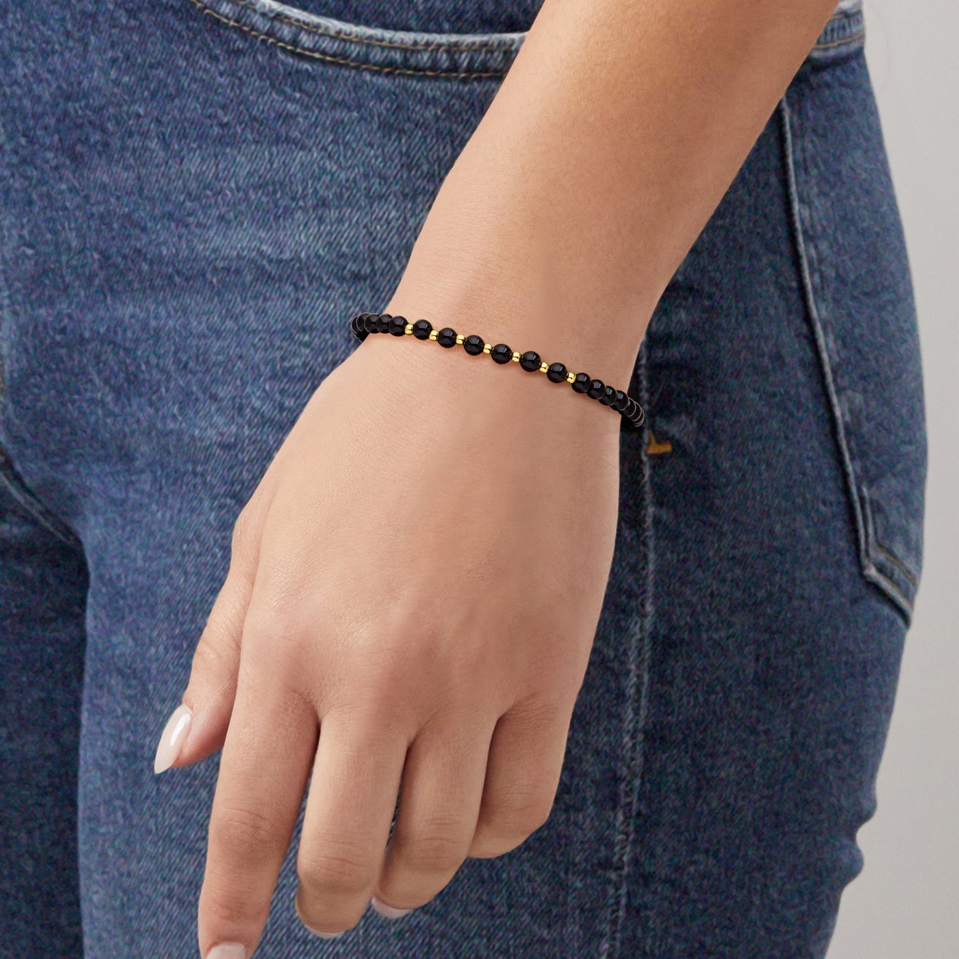 Canaria Fine Jewelry 4-4.5mm Onyx Bead Bracelet in 10kt Yellow Gold