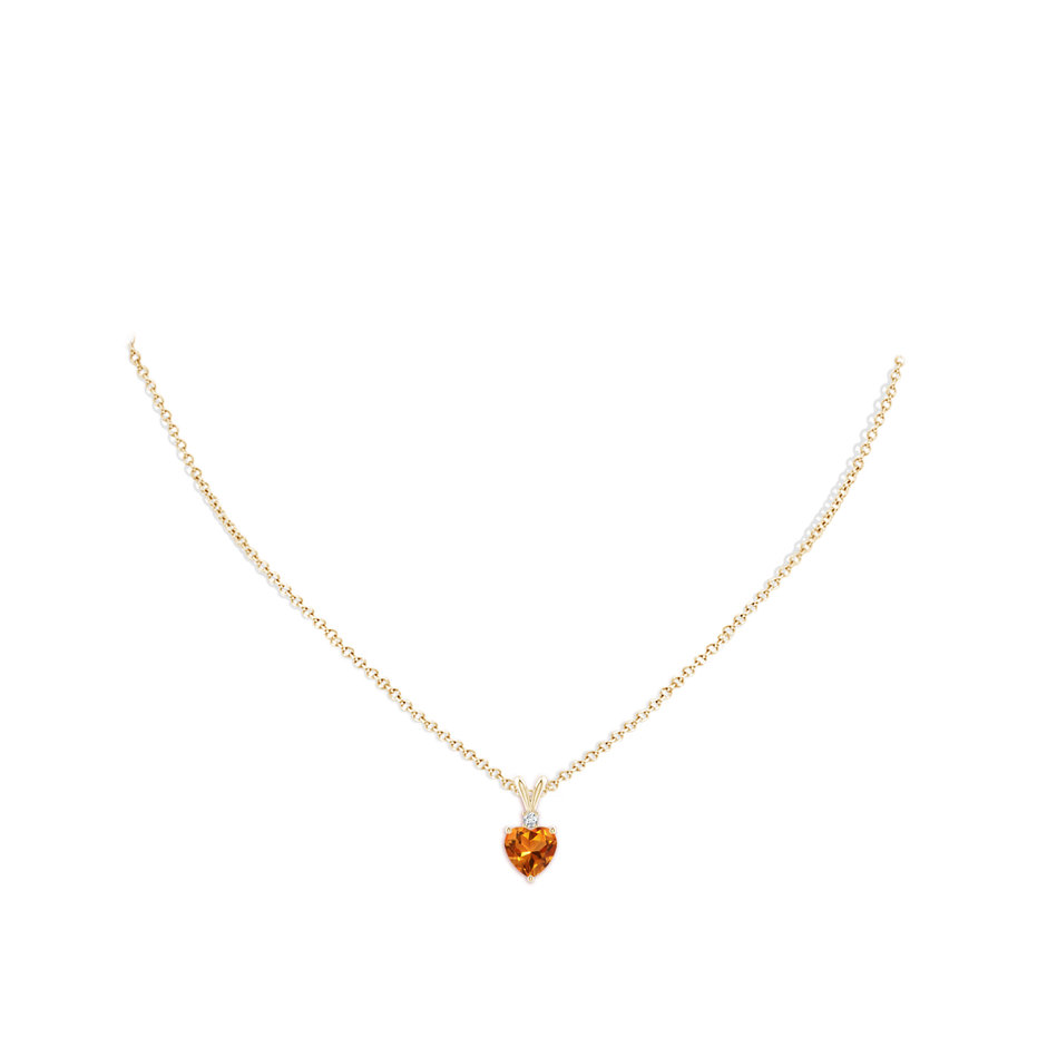 Heart-Shaped Citrine V-Bale Pendant with Diamond