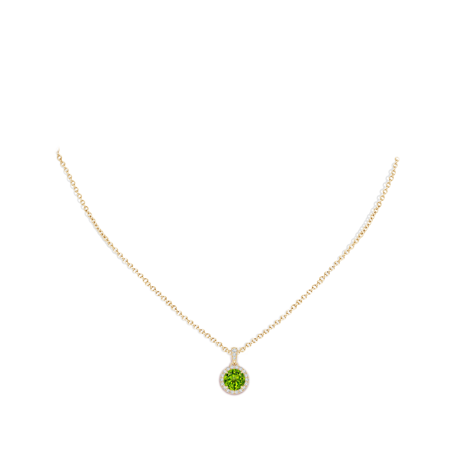 Claw-Set Round Peridot Pendant with Diamond Halo