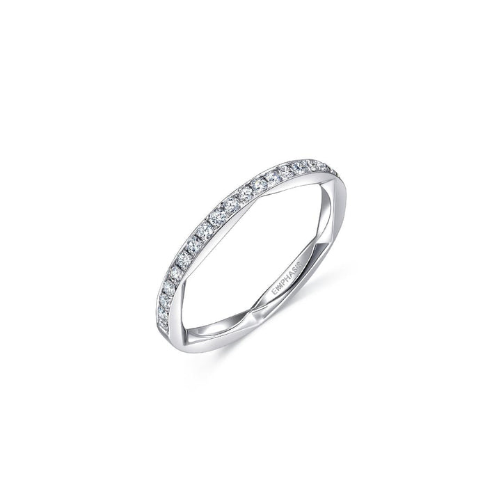 timeless-white-gold-diamond-ring-chow-sang-sang