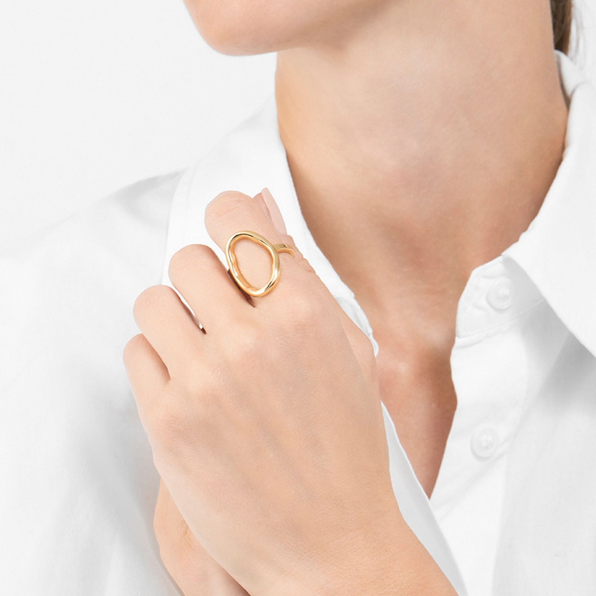 14k Gold Plated Open Hammered Oval Ring