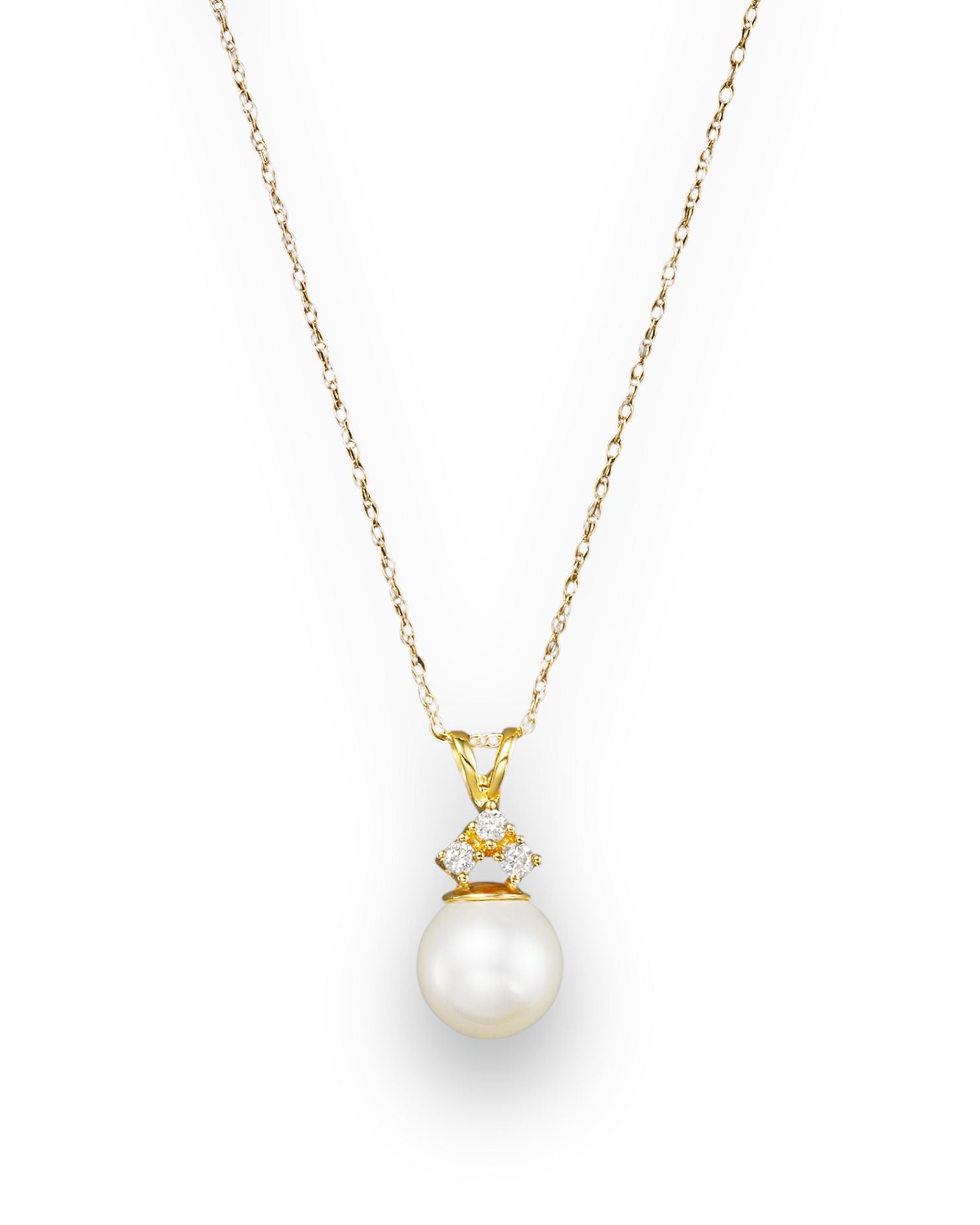 Cultured Pearl and Diamond Pendant Necklace in 14K Yellow Gold, 18' - Exclusive