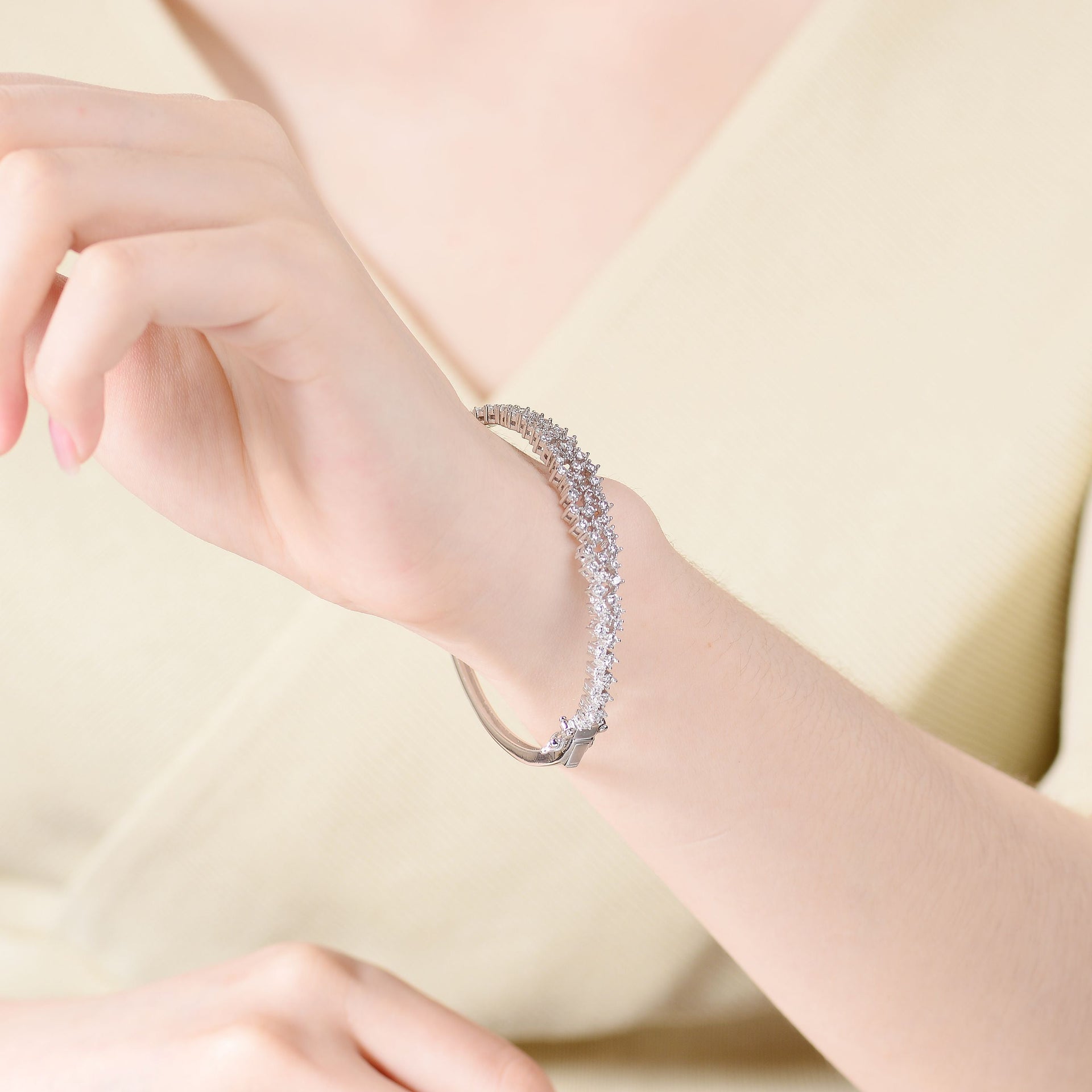 Ga Sterling Silver With Rhodium Plated Clear Round Cubic Zirconia Cluster Style Bangle Bracelet