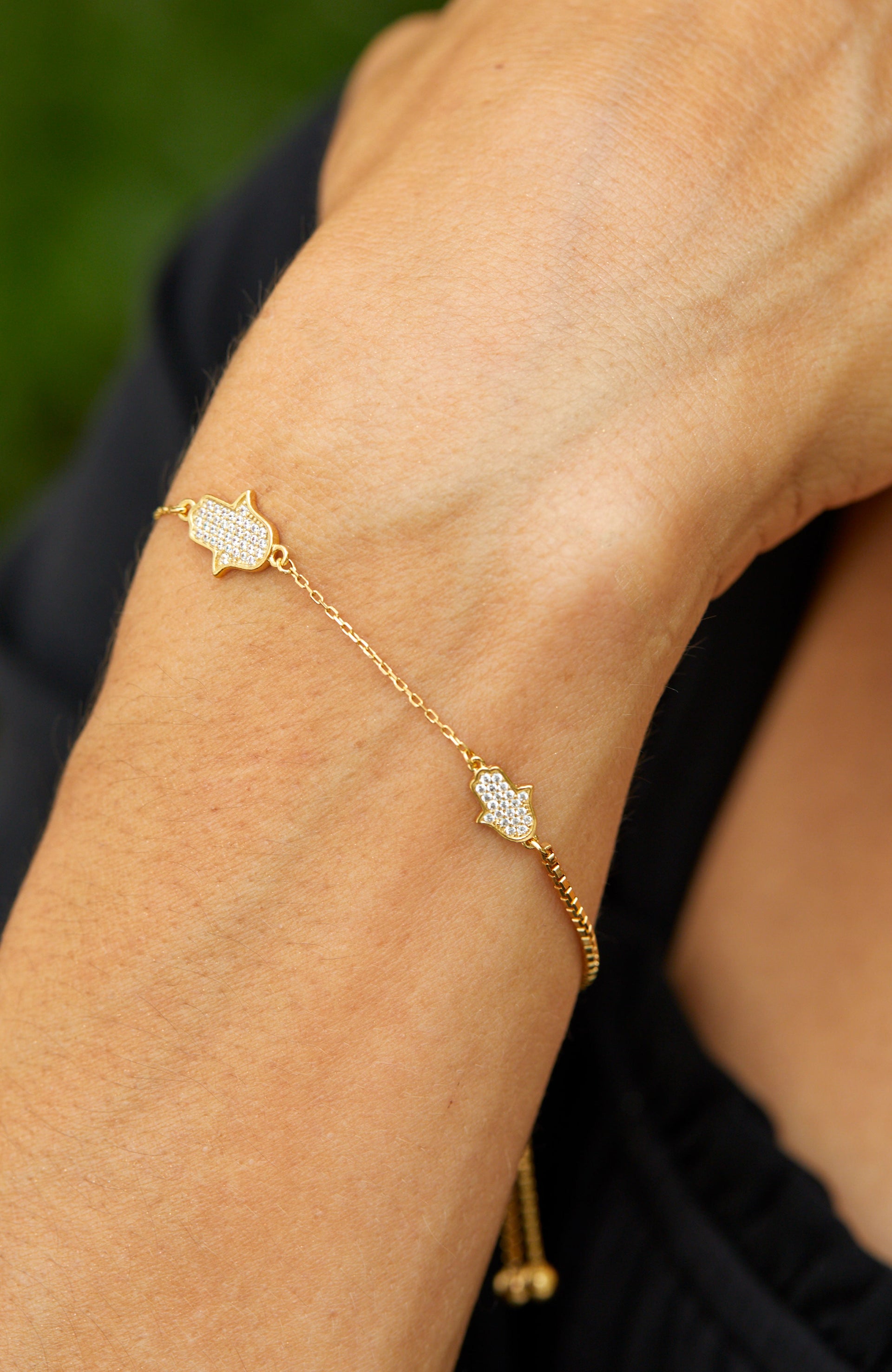 18K Gold Vermeil White Cz Hamsa Pull Bracelet