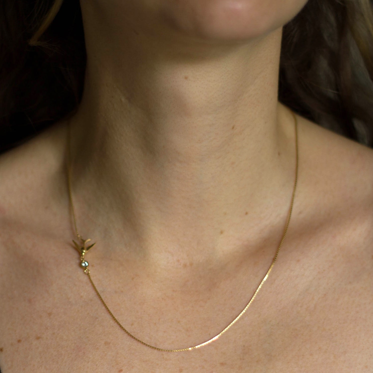 Swallow Necklace White Sapphire & Gold
