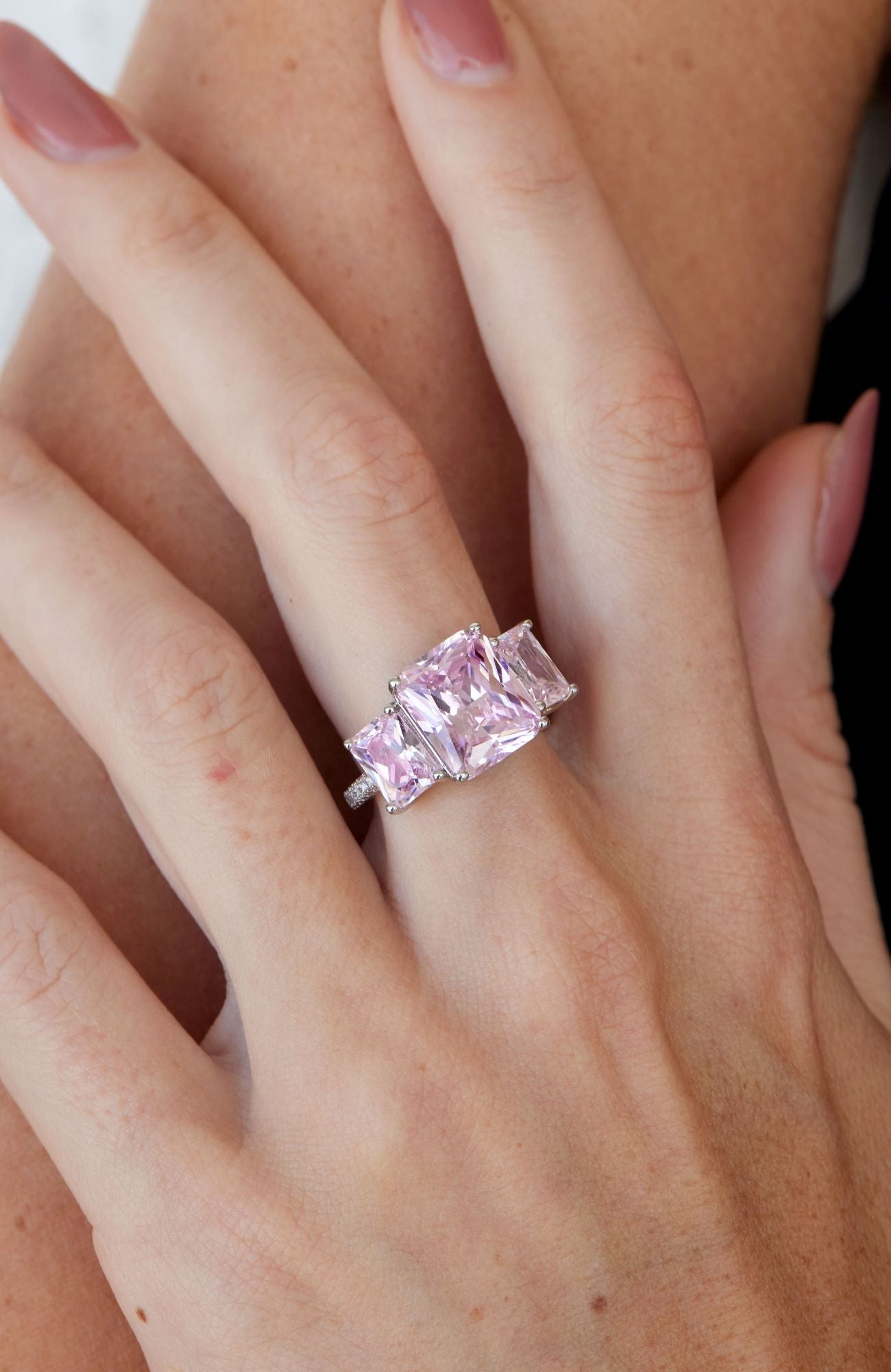 RHODIUM PLATED BOLD PINK 3 STONES RING